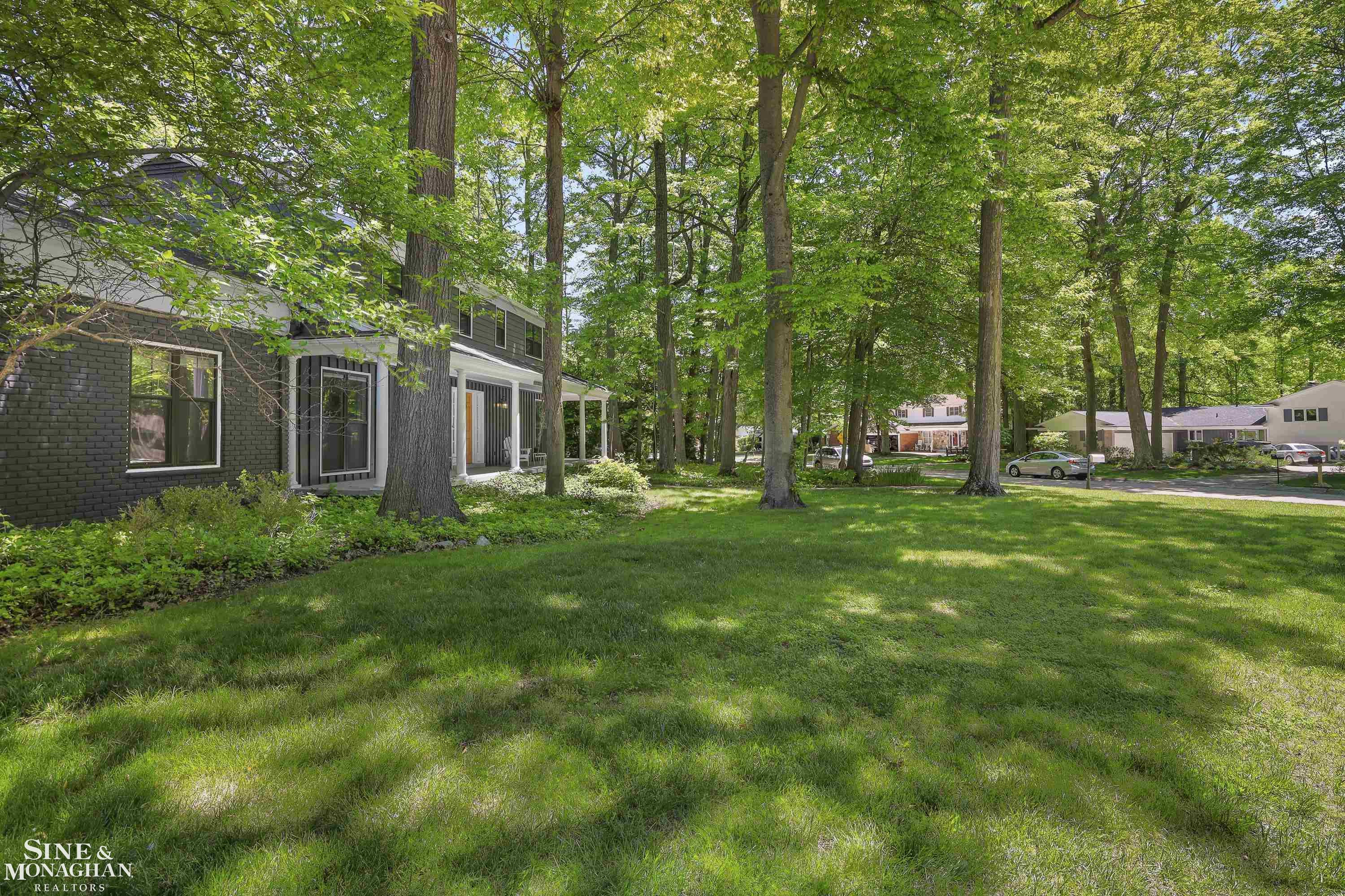 22636 King Richard Court, Beverly Hills, MI 48025 — Photo 54