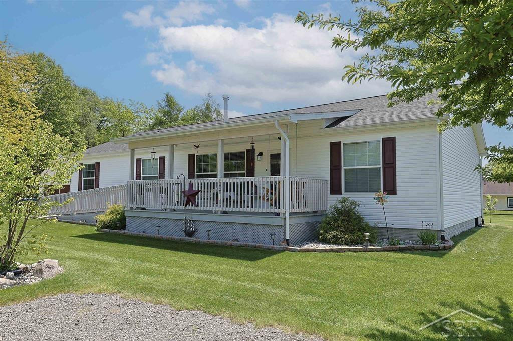 531 W Myrtle Street, Sanford, MI 48657 — Photo 5