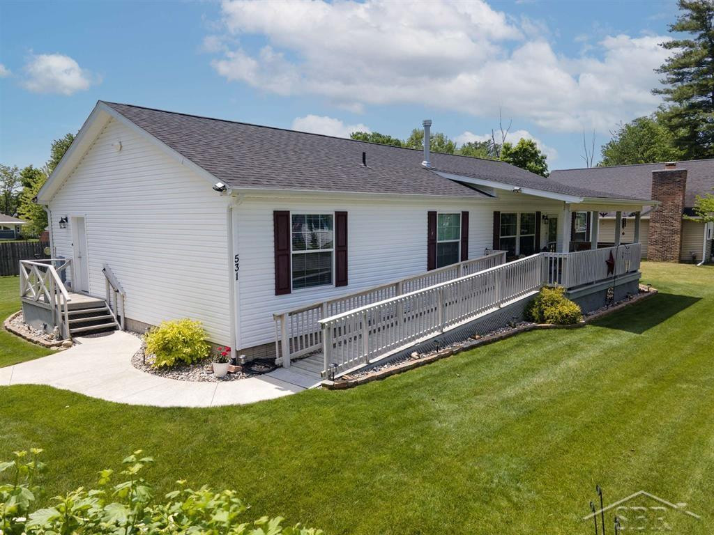 531 W Myrtle Street, Sanford, MI 48657 — Photo 6