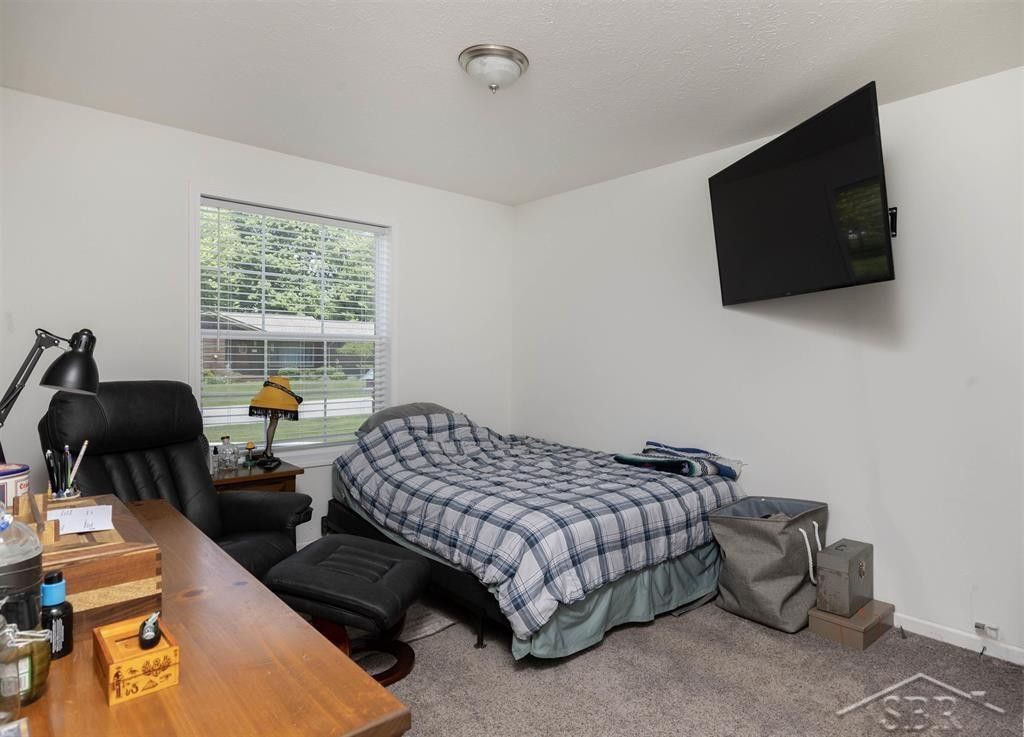531 W Myrtle Street, Sanford, MI 48657 — Photo 27