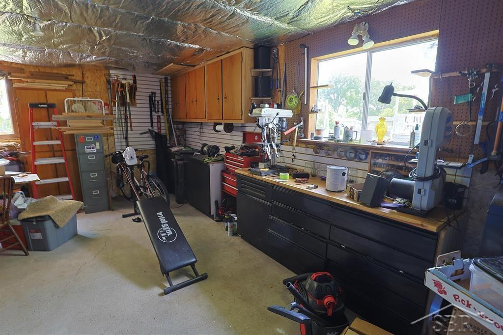 531 W Myrtle Street, Sanford, MI 48657 — Photo 29