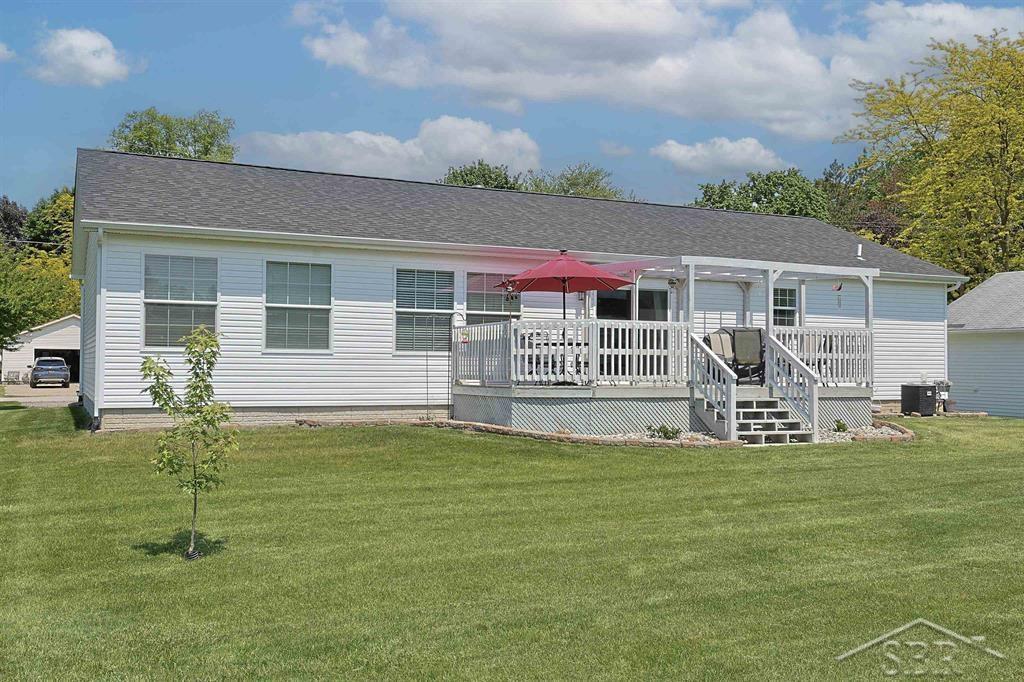 531 W Myrtle Street, Sanford, MI 48657 — Photo 31
