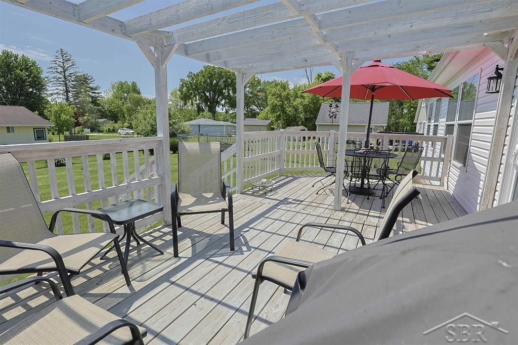 531 W Myrtle Street, Sanford, MI 48657 — Photo 33