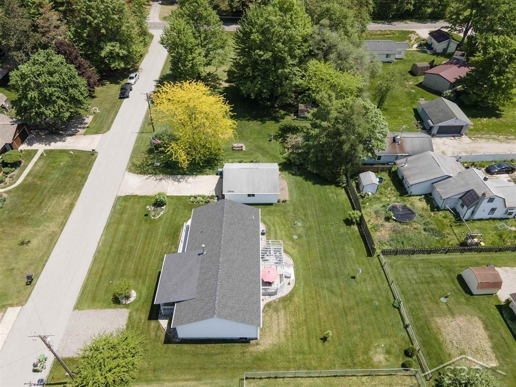 531 W Myrtle Street, Sanford, MI 48657 — Photo 38