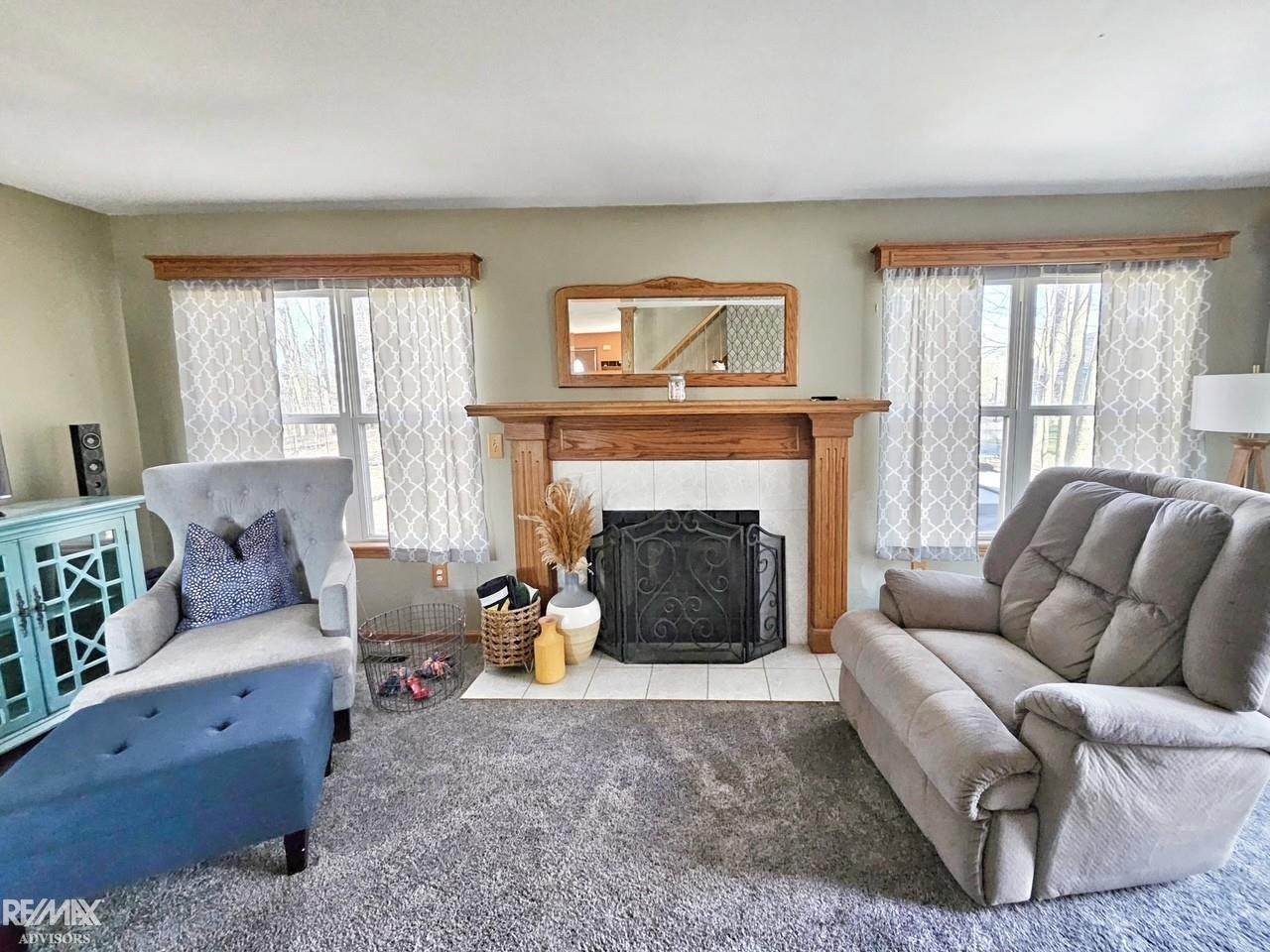 54690 Beacon Cove Circle, New Baltimore, MI 48047 — Photo 9