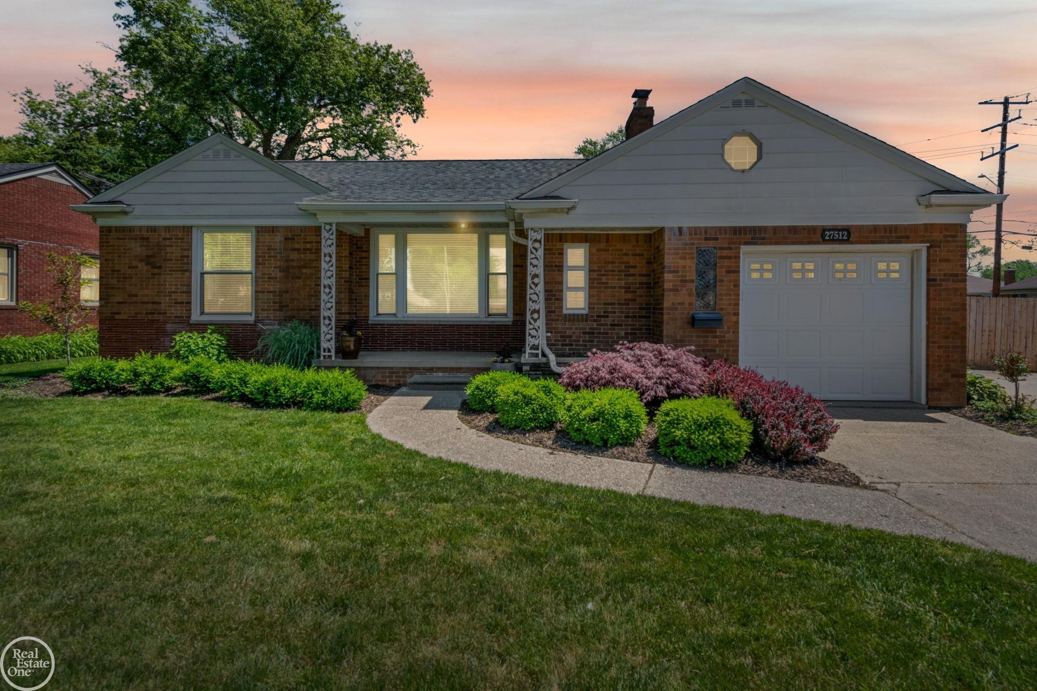 27512 Little Mack Avenue, Saint Clair Shores, MI 48082 — Photo 3