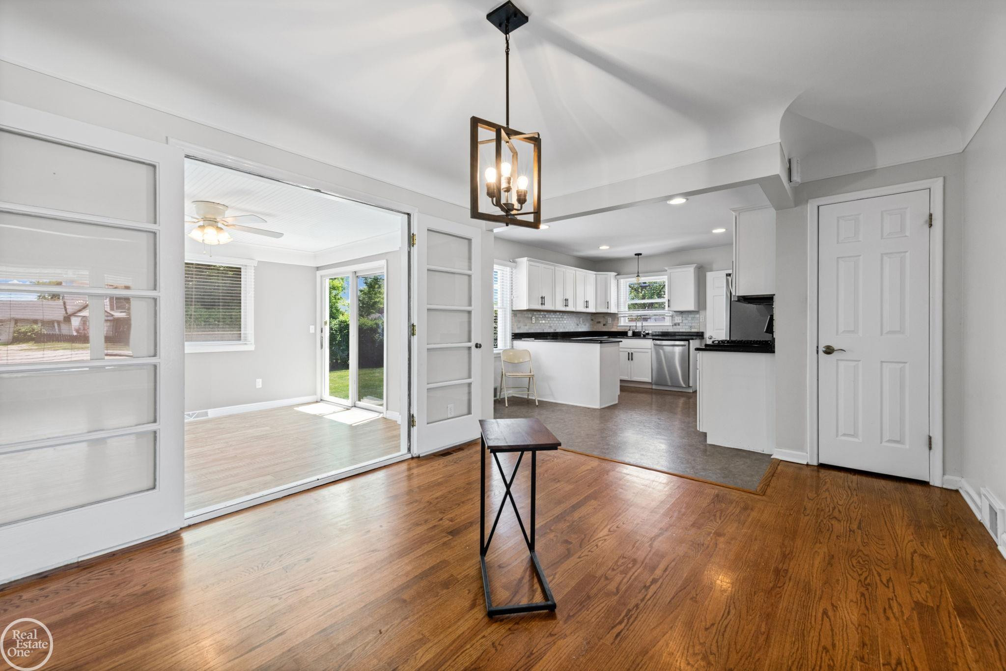 27512 Little Mack Avenue, Saint Clair Shores, MI 48082 — Photo 15