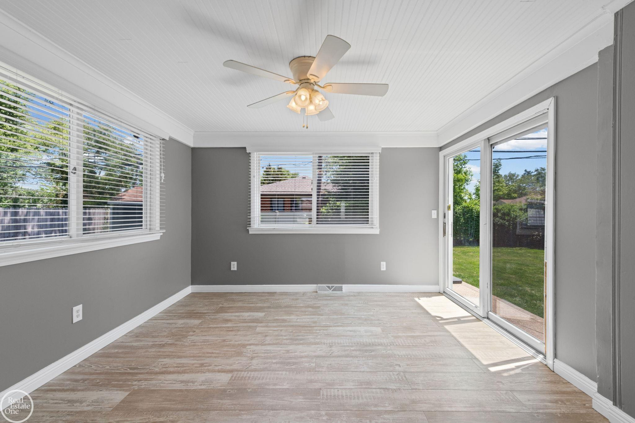 27512 Little Mack Avenue, Saint Clair Shores, MI 48082 — Photo 19