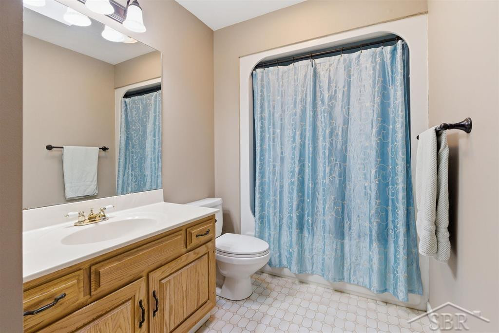 405 Wanetah Drive, Midland, MI 48640 — Photo 22