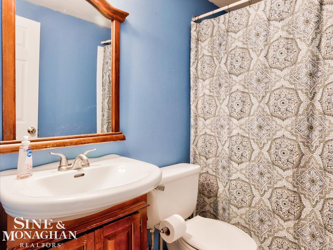 1471 S Packard Avenue, Burton, MI 48509 — Photo 20