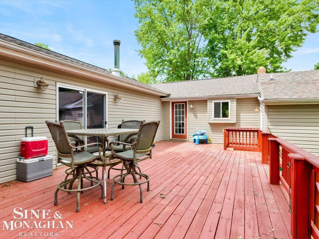 1471 S Packard Avenue, Burton, MI 48509 — Photo 24