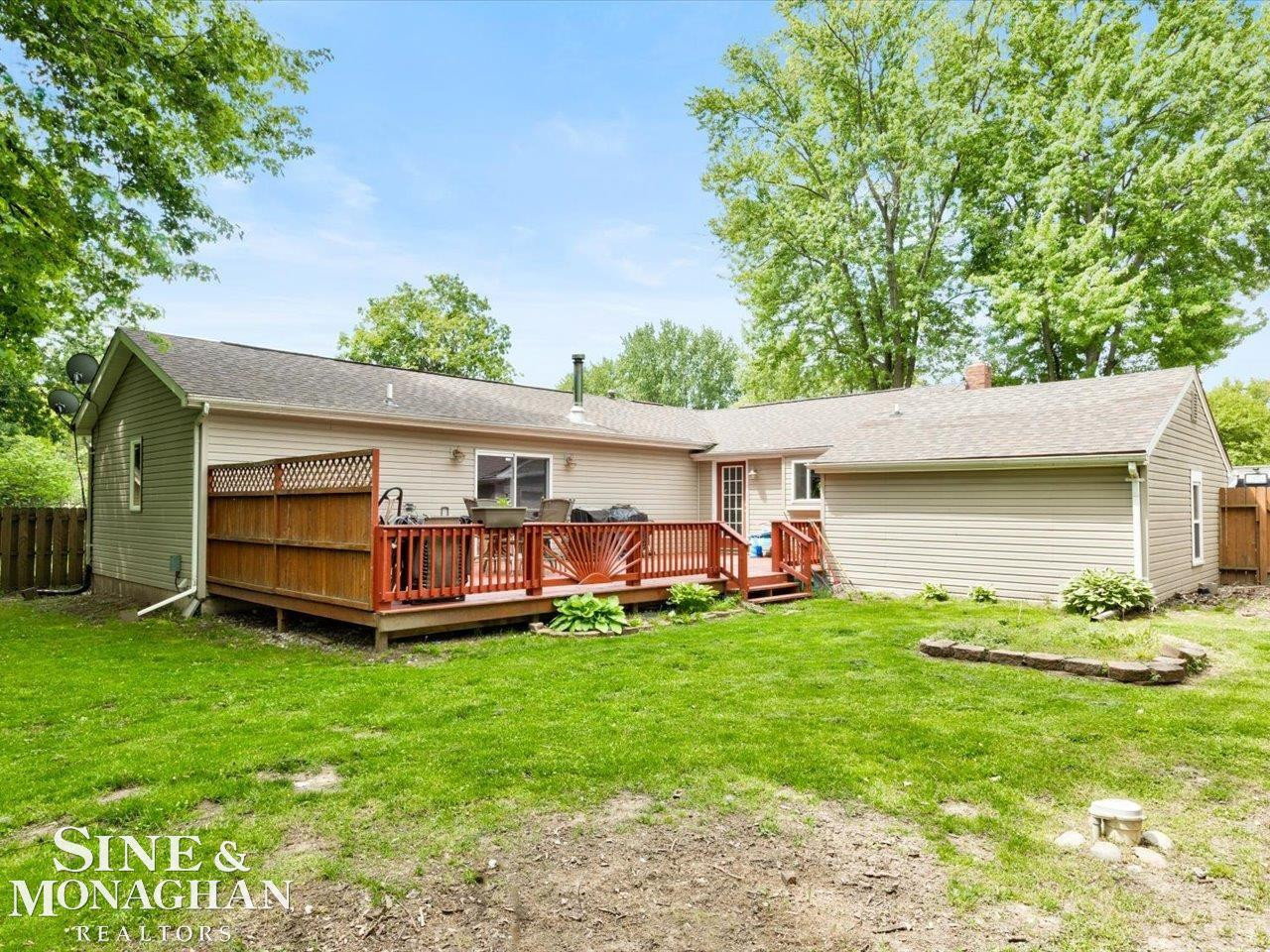 1471 S Packard Avenue, Burton, MI 48509 — Photo 26