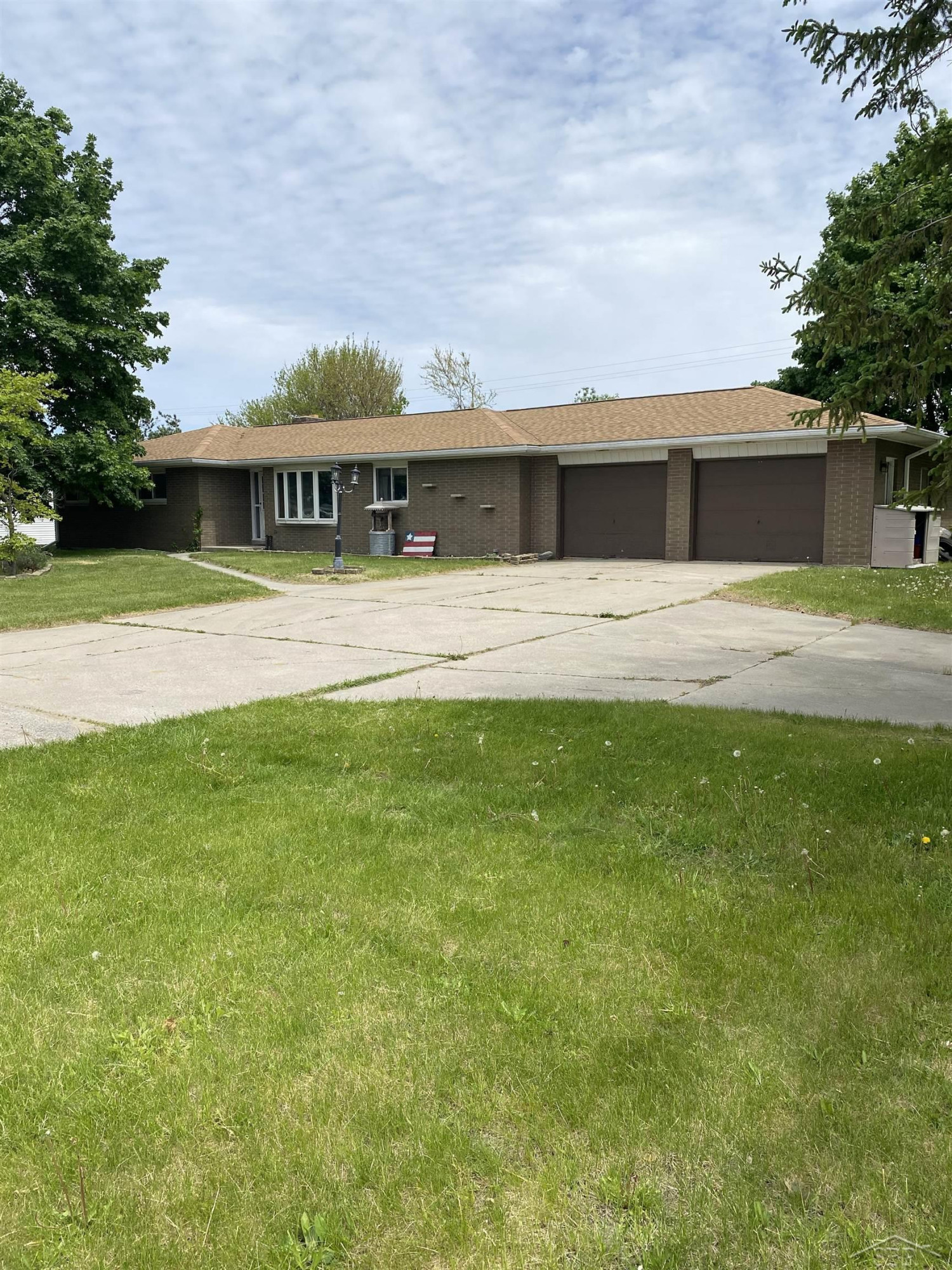 1032 N Hemlock Road, Hemlock, MI 48626 — Photo 2