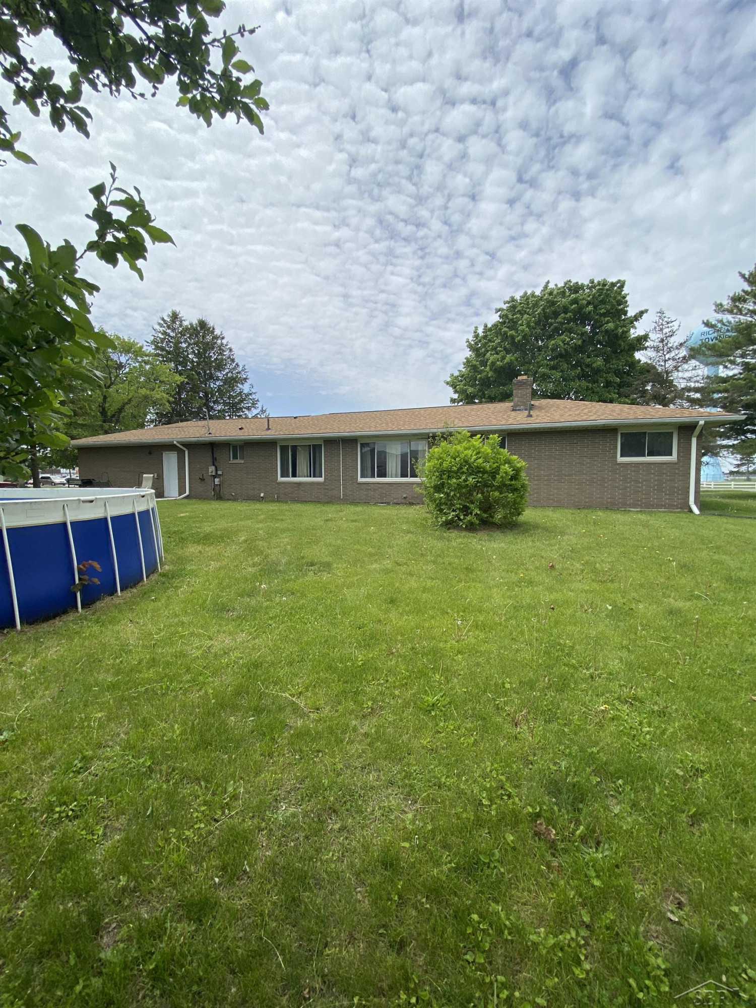 1032 N Hemlock Road, Hemlock, MI 48626 — Photo 3