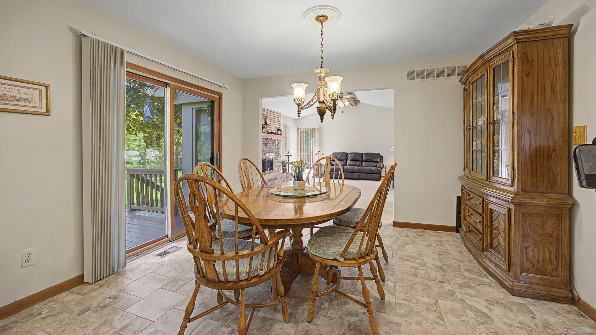 53240 Hillside Drive, Utica, MI 48316 — Photo 23