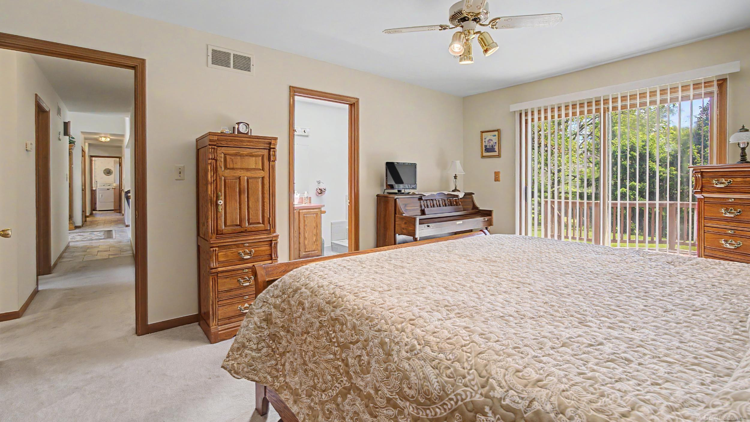 53240 Hillside Drive, Utica, MI 48316 — Photo 27