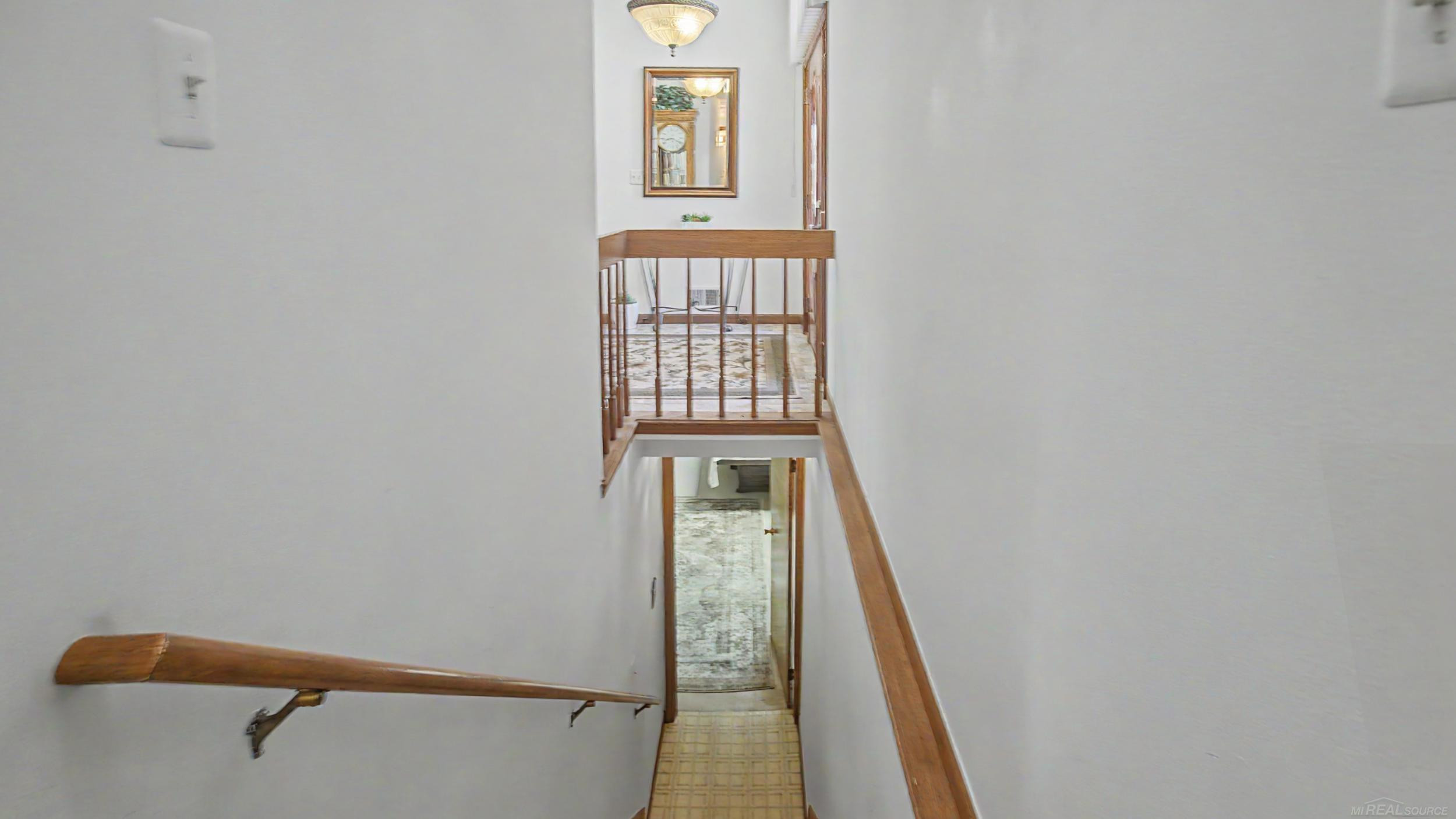 53240 Hillside Drive, Utica, MI 48316 — Photo 38