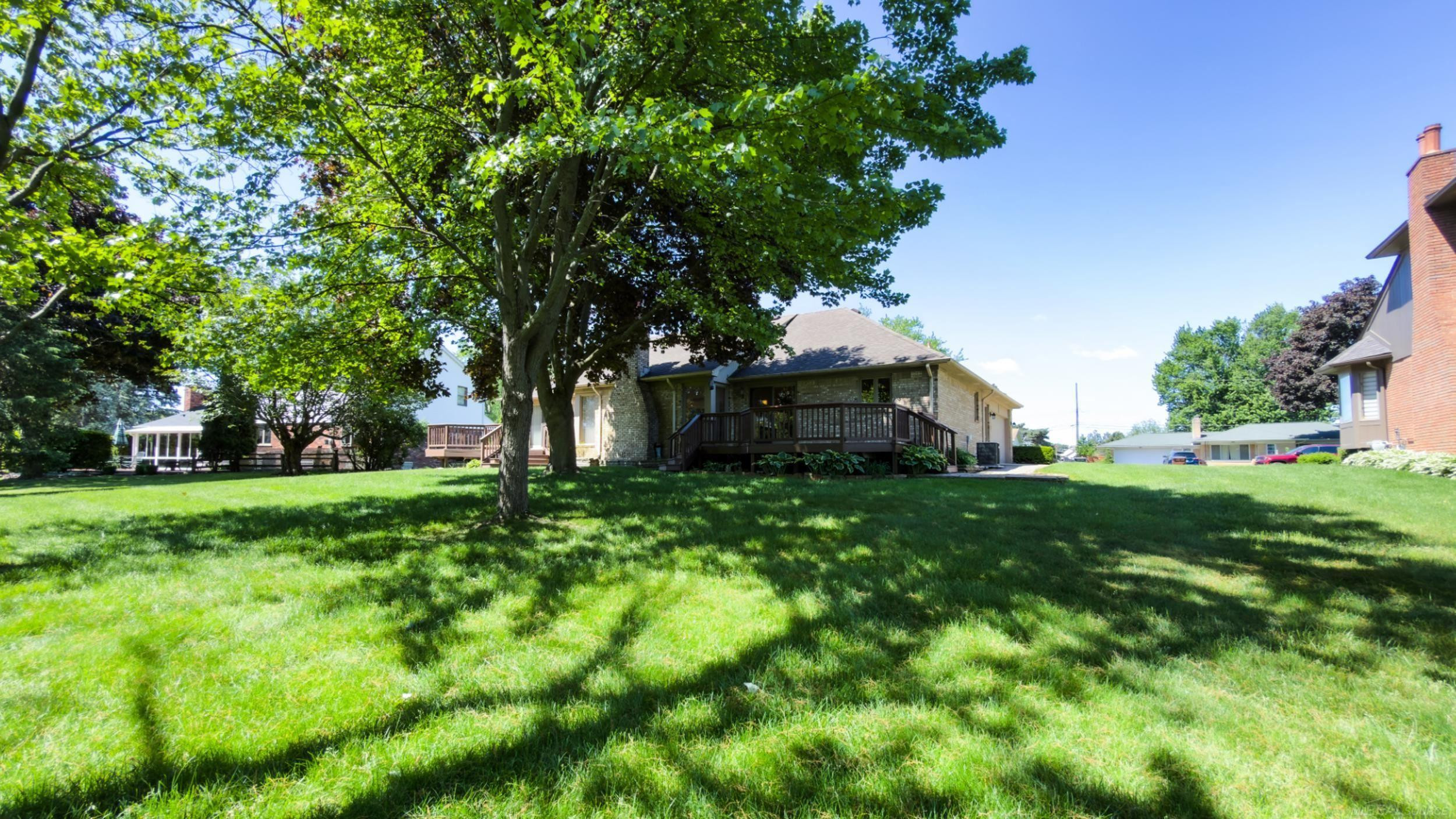 53240 Hillside Drive, Utica, MI 48316 — Photo 50