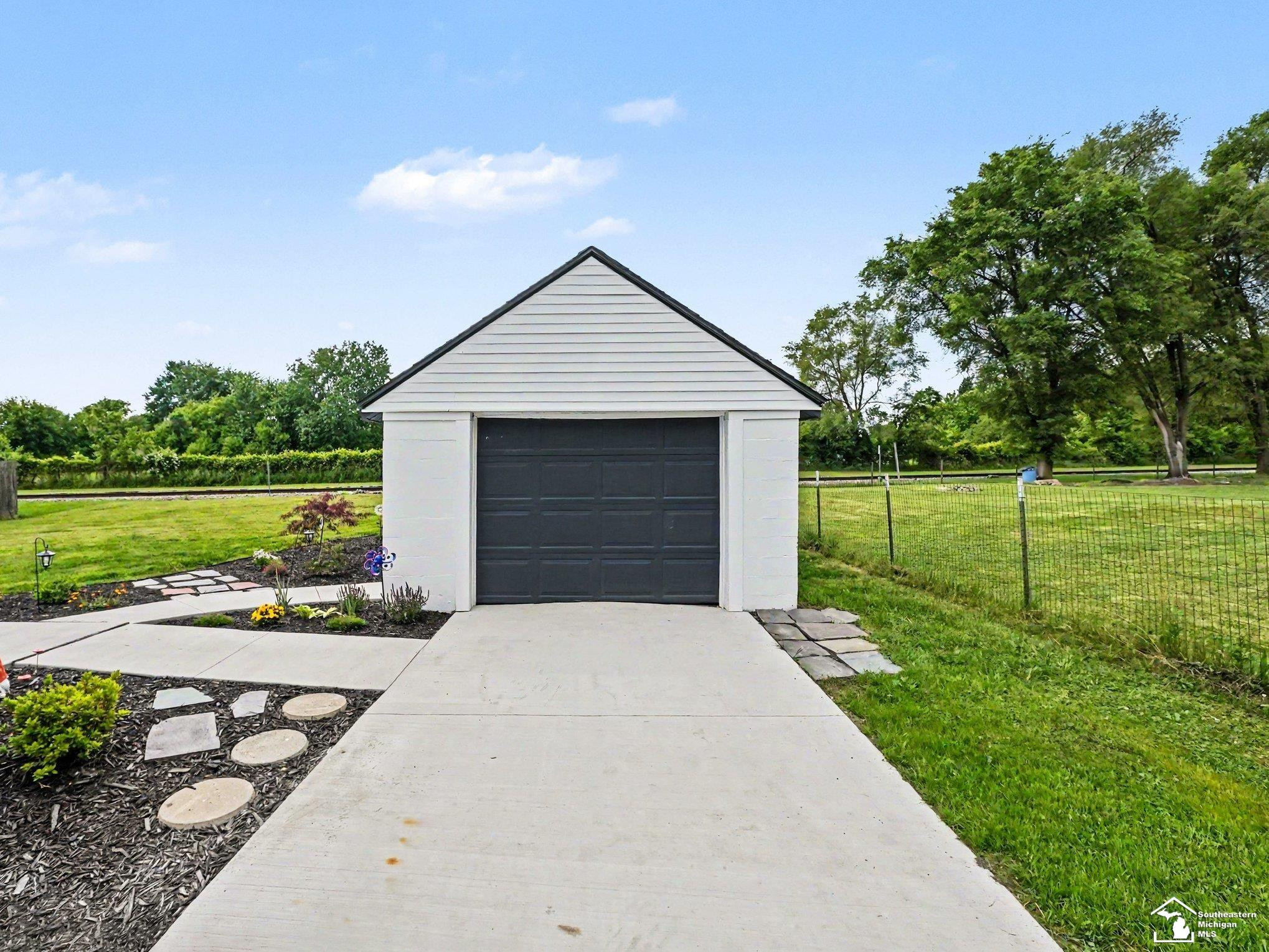 396 Wabash Road, Milan, MI 48160 — Photo 26