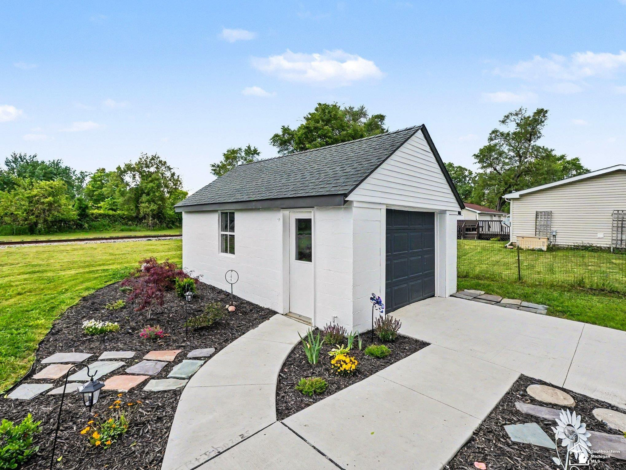 396 Wabash Road, Milan, MI 48160 — Photo 27