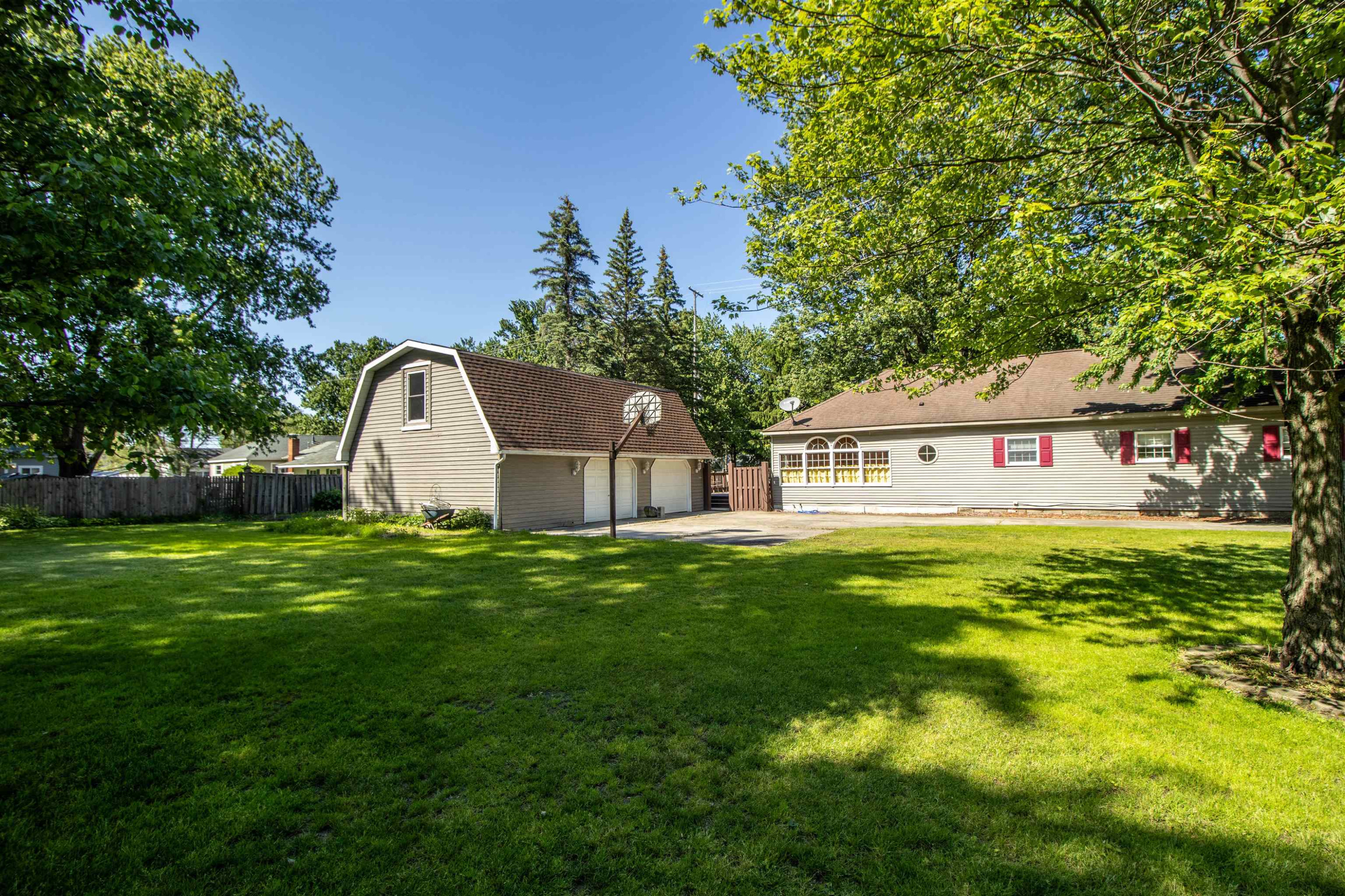 204 Clifford Street, Saint Charles, MI 48655 — Photo 43