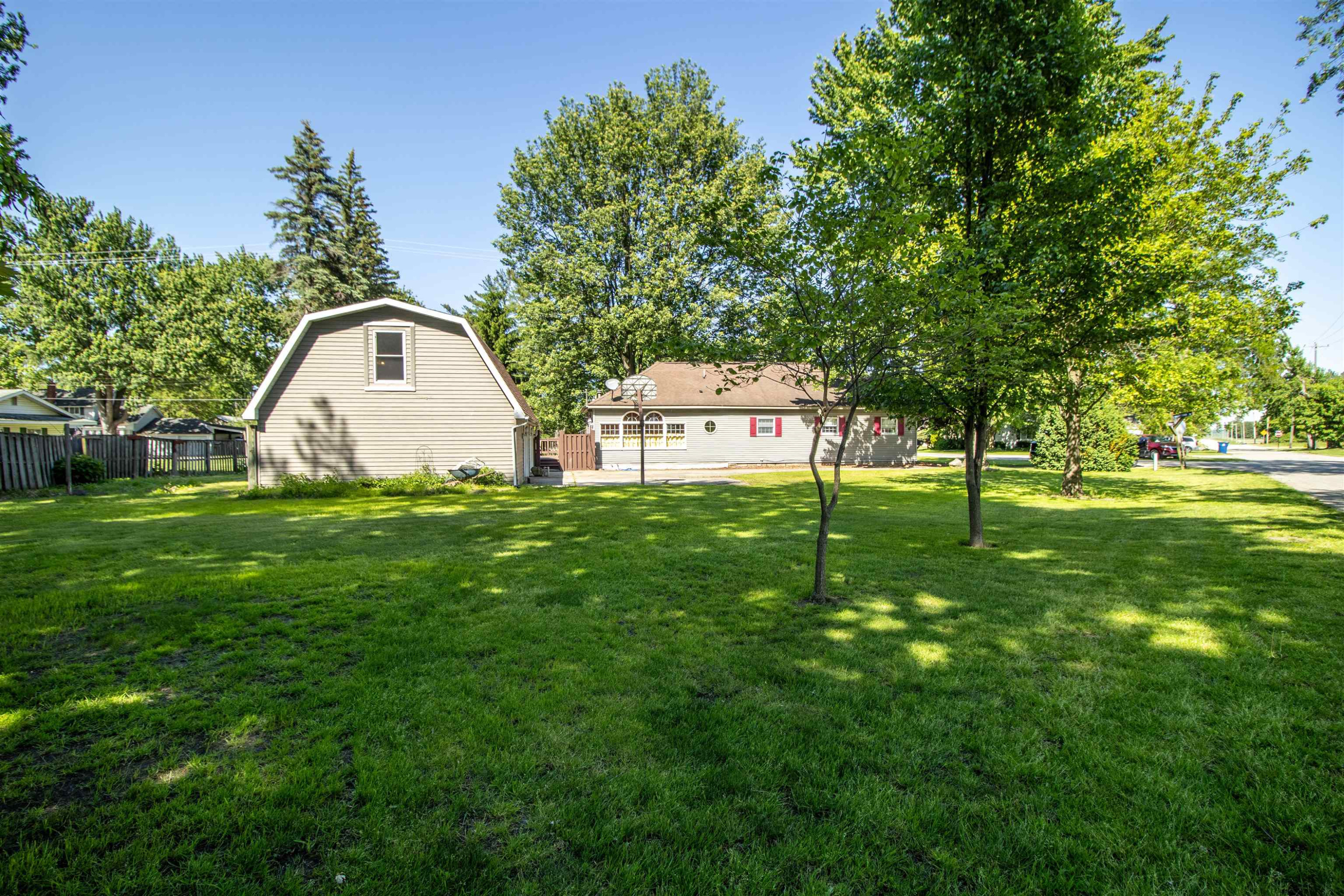 204 Clifford Street, Saint Charles, MI 48655 — Photo 44