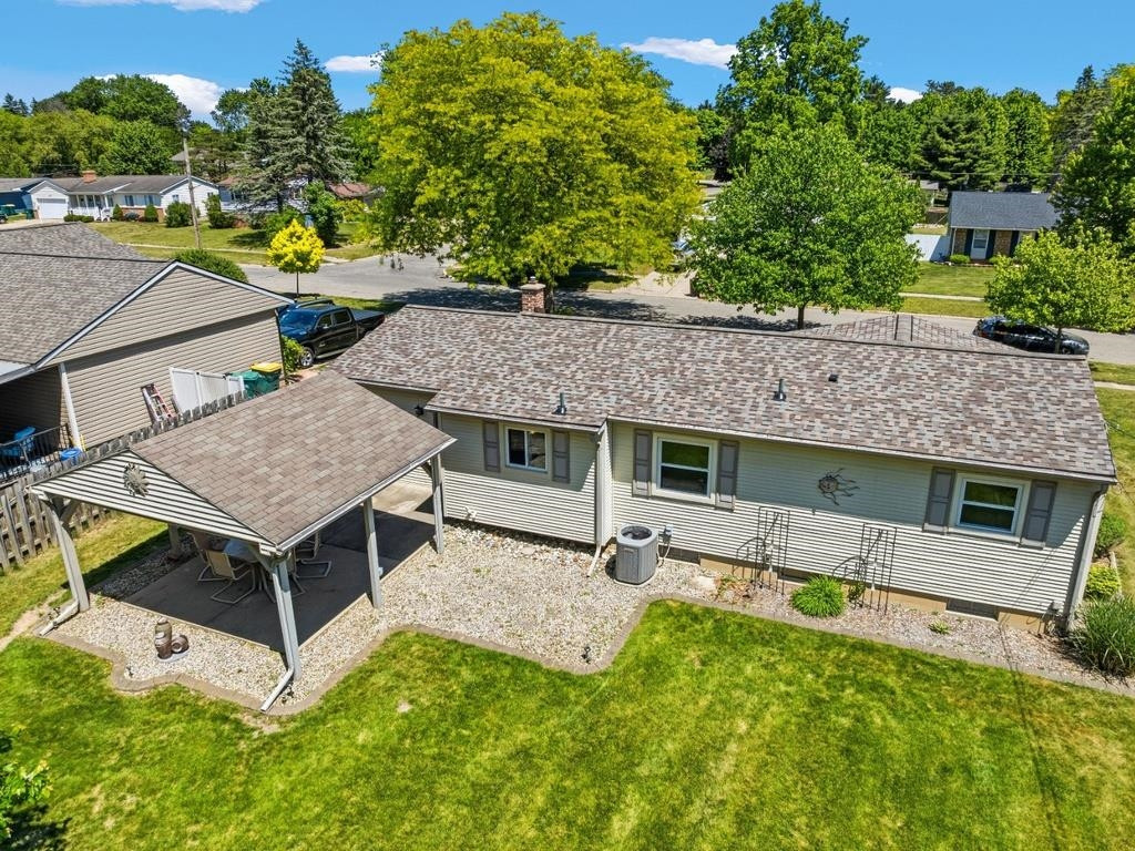 604 Somerset Drive, Flushing, MI 48433 — Photo 28
