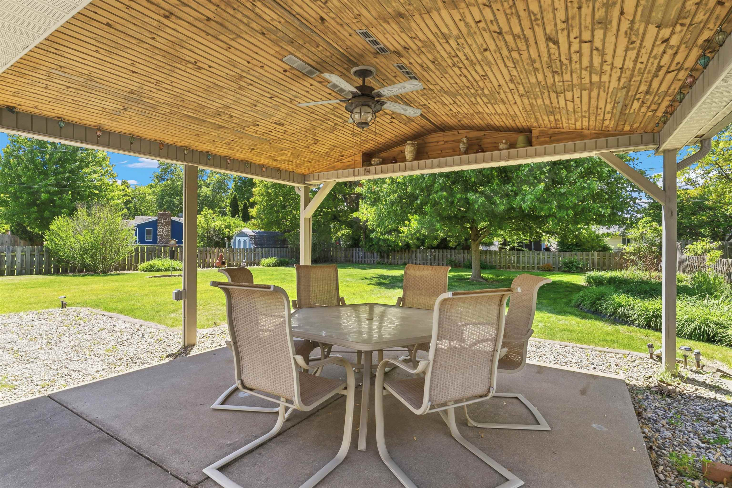 604 Somerset Drive, Flushing, MI 48433 — Photo 30