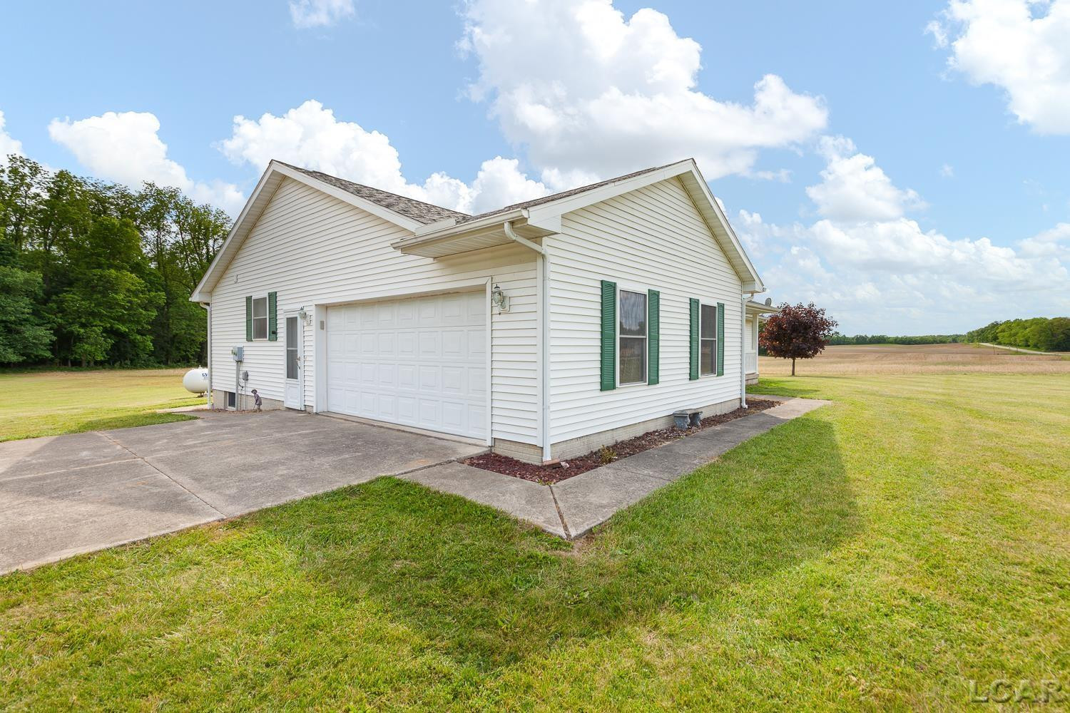 13525 Lawrence Road, Hudson, MI 49247 — Photo 36