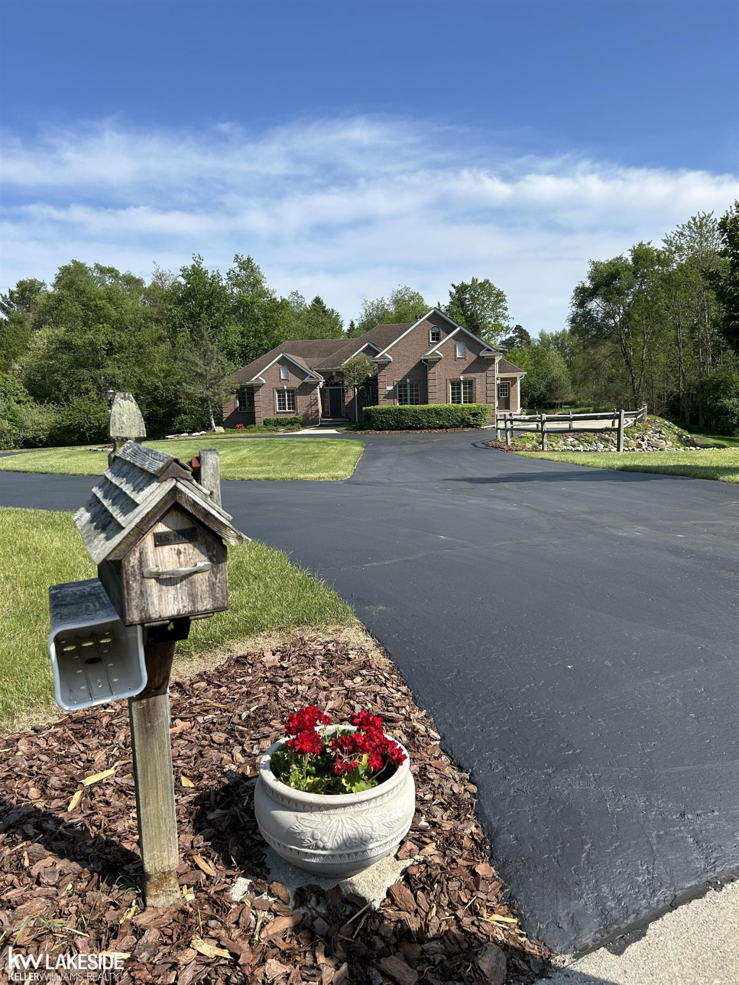 901 Jack Pine Drive, Rochester, MI 48306 — front exterior