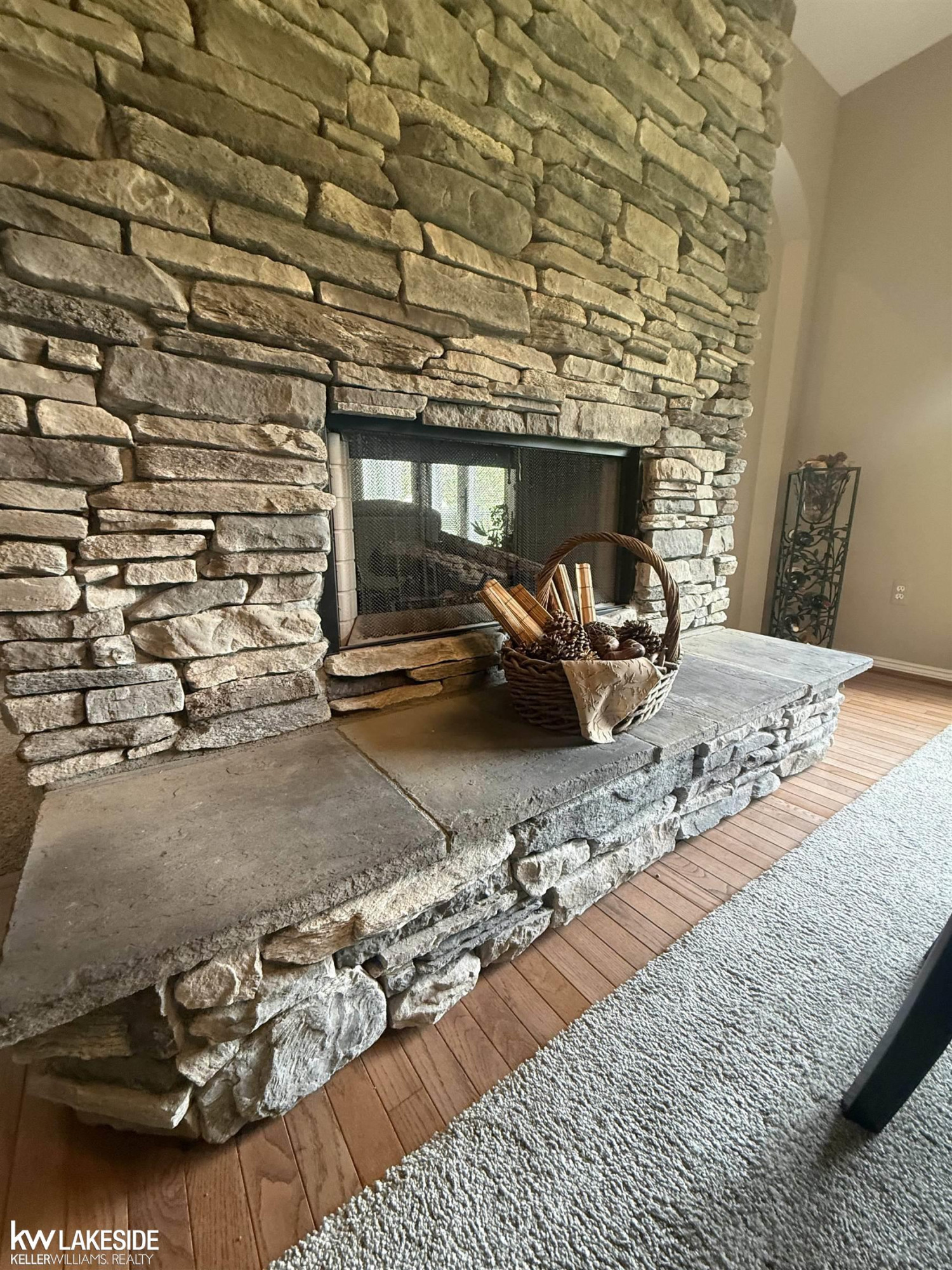 901 Jack Pine Drive, Rochester, MI 48306 — Photo 17