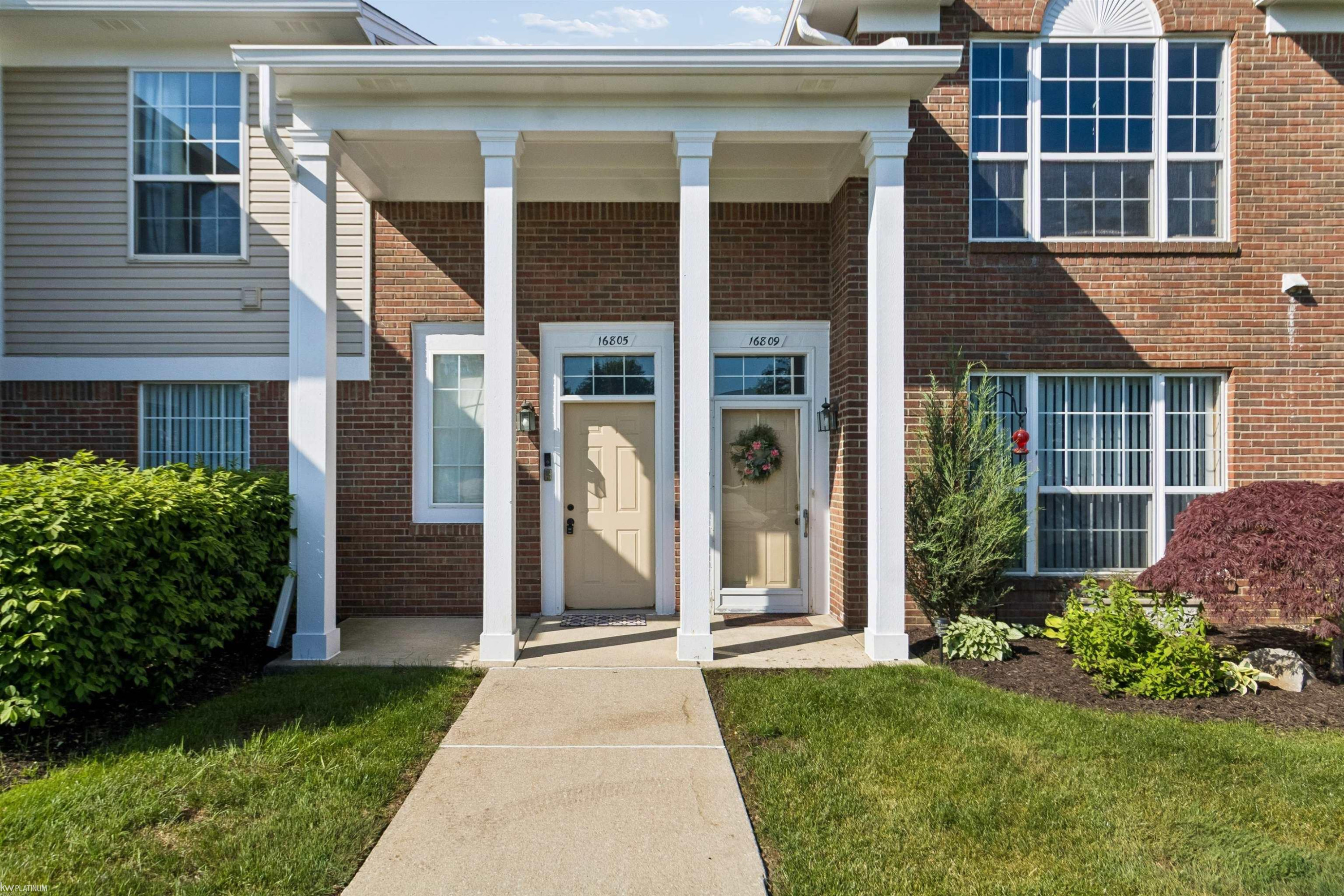 16805 Carriage Way, 23, MI 48168