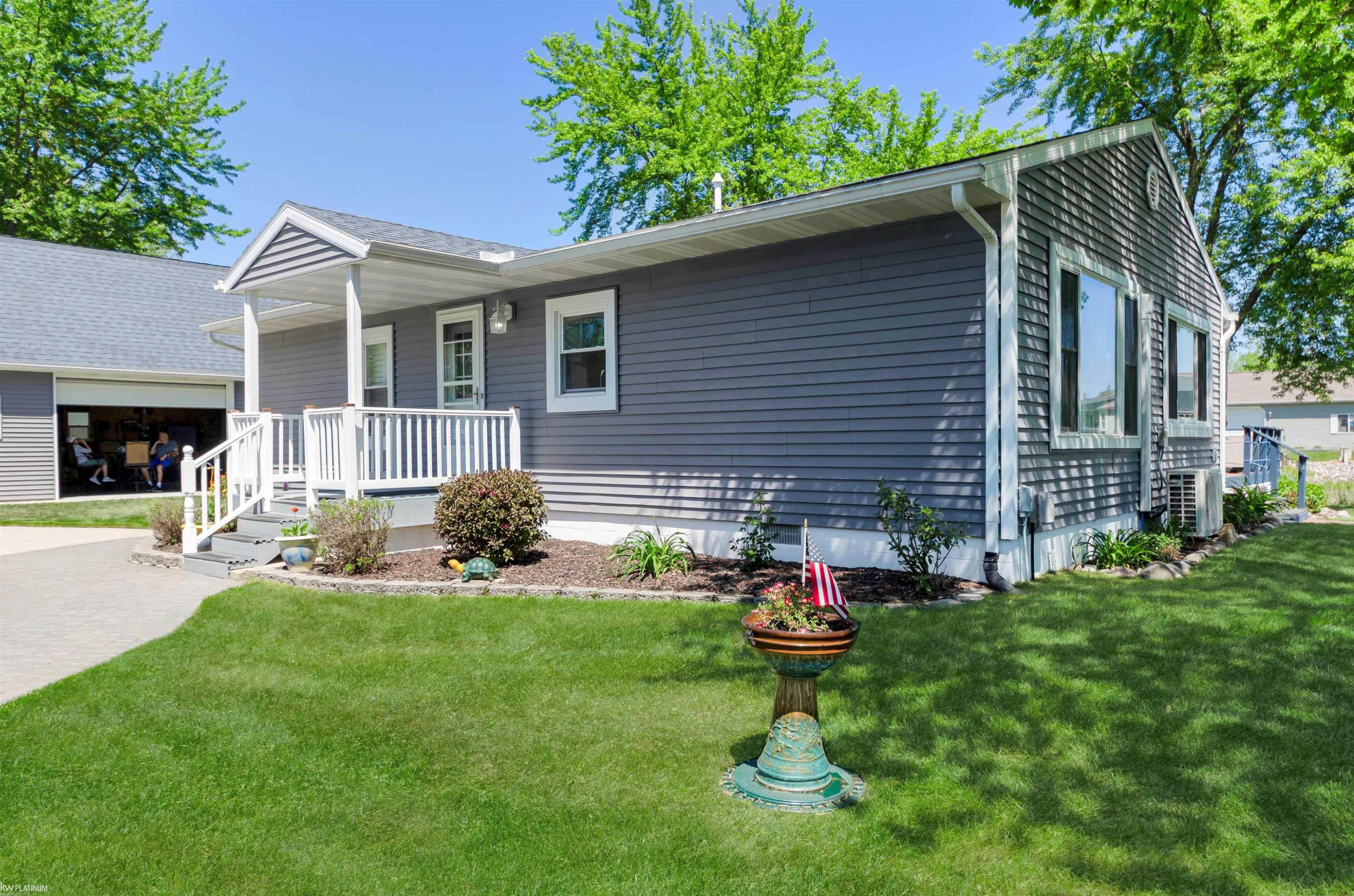 5397 Grouse Court, MI 48612 — Photo 3