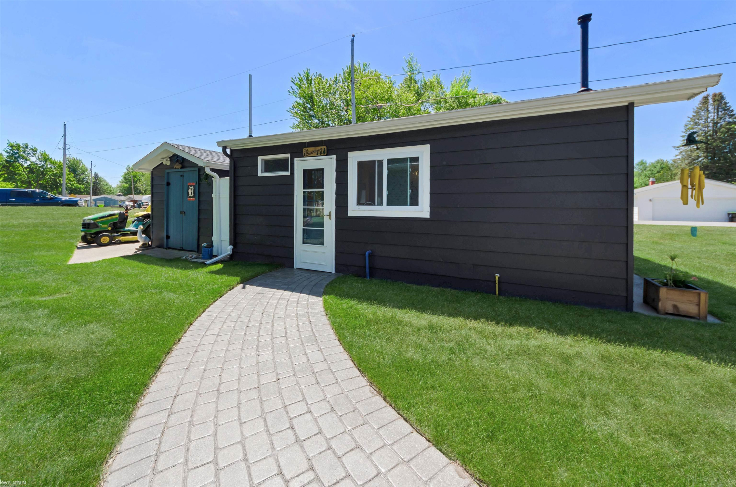 5397 Grouse Court, MI 48612 — Photo 5