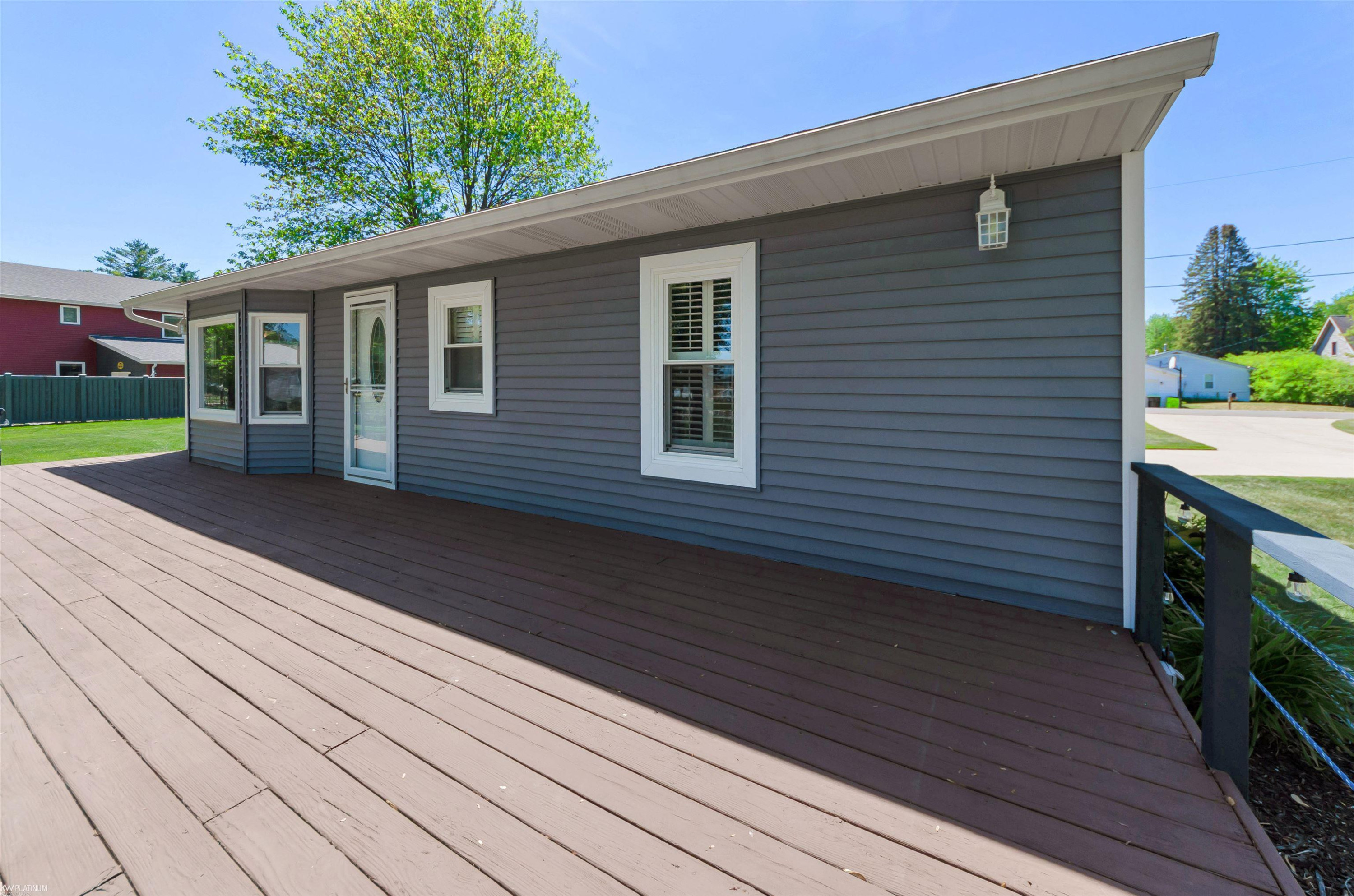 5397 Grouse Court, MI 48612 — Photo 6
