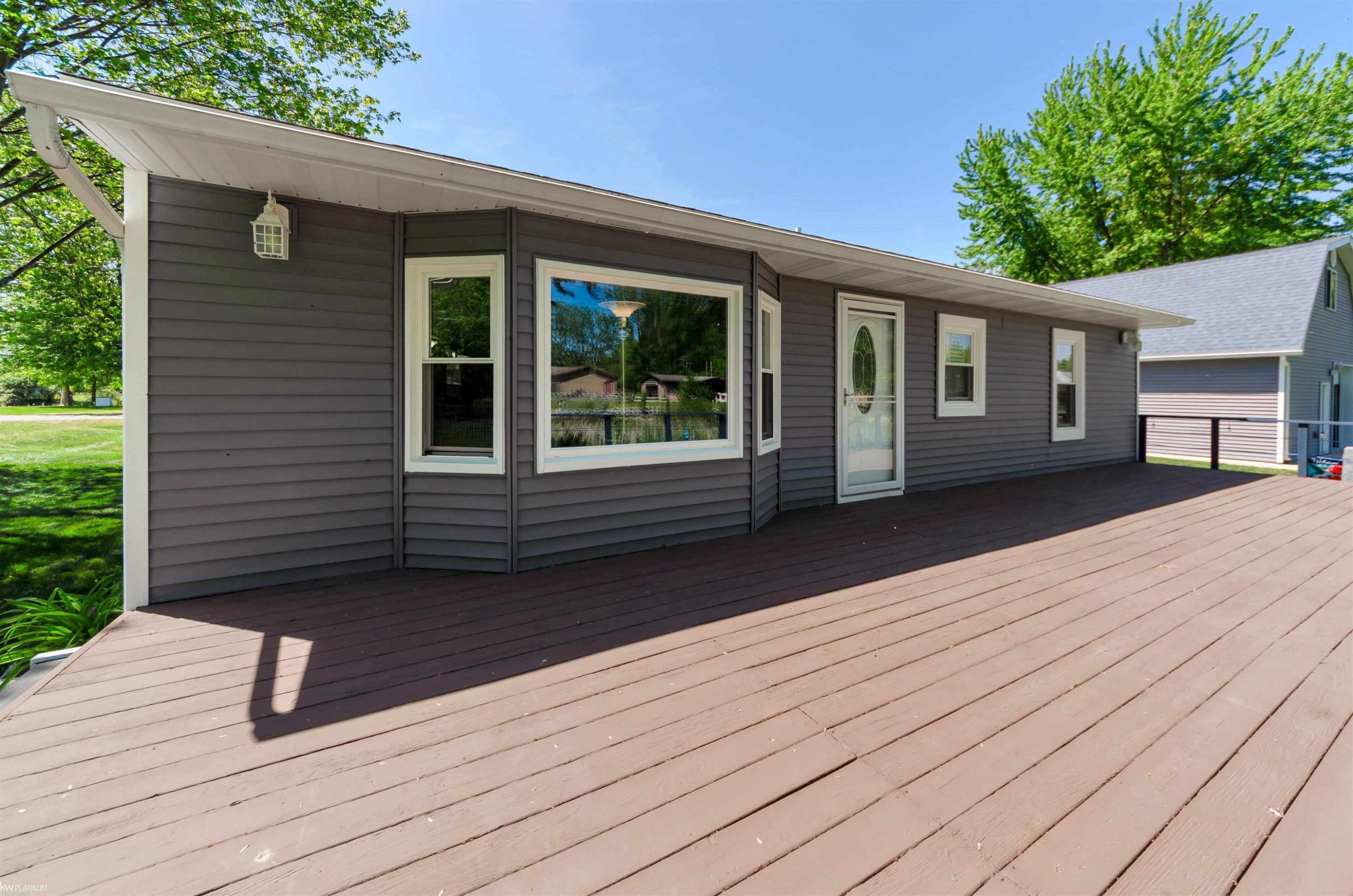 5397 Grouse Court, MI 48612 — Photo 8