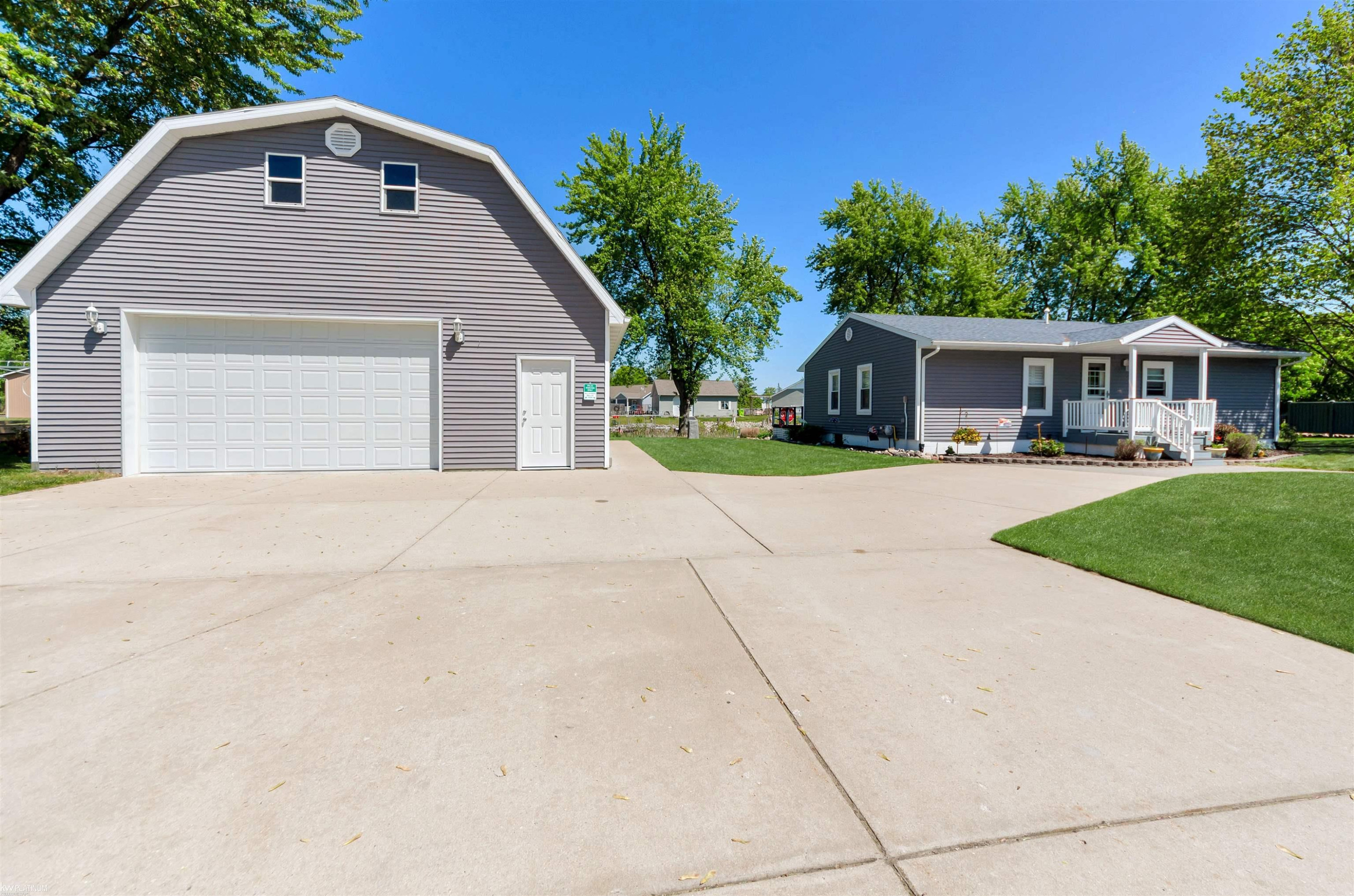 5397 Grouse Court, MI 48612 — Photo 18