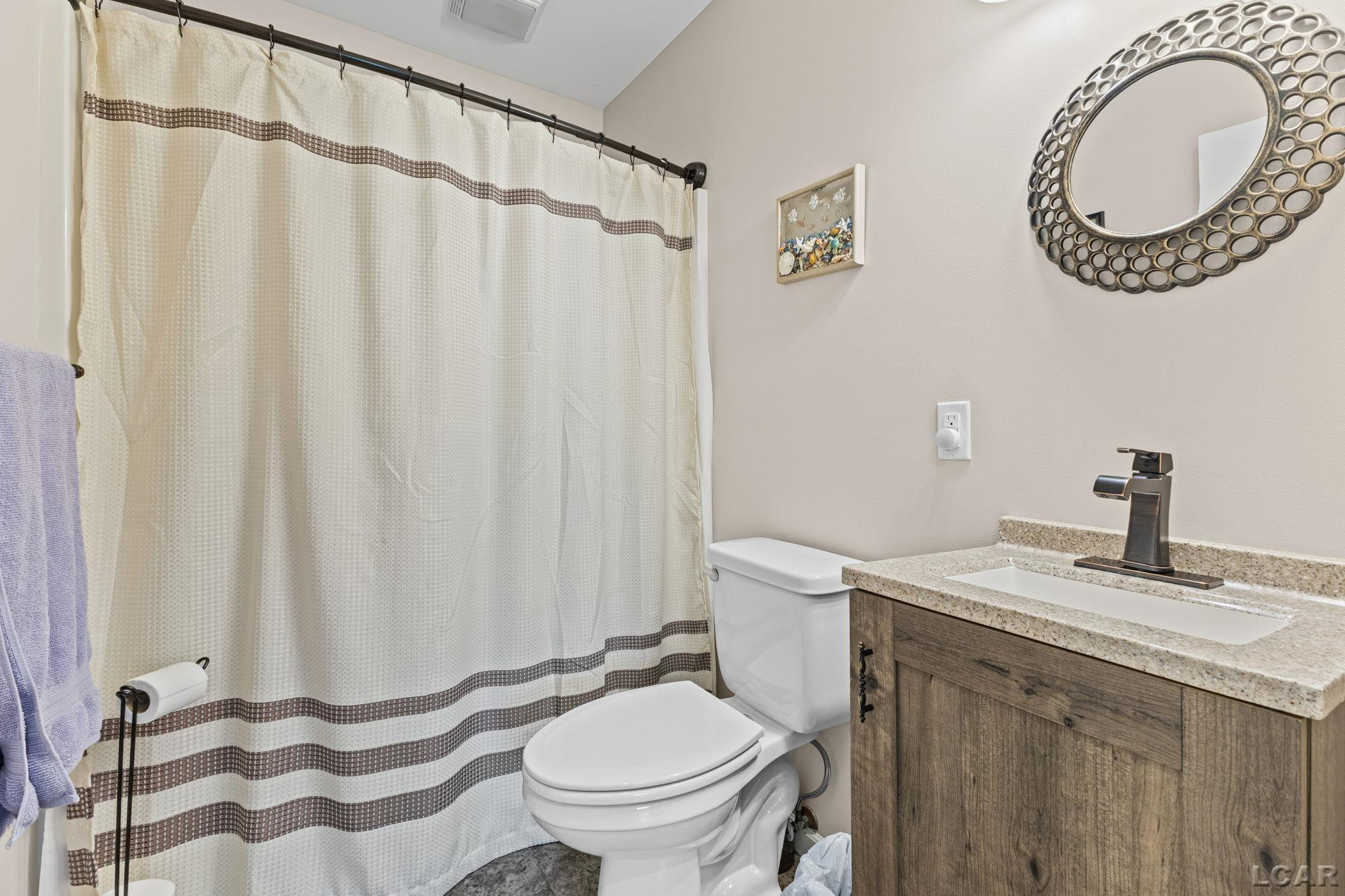 224 Kingsberry Court, Blissfield, MI 49228 — Photo 15
