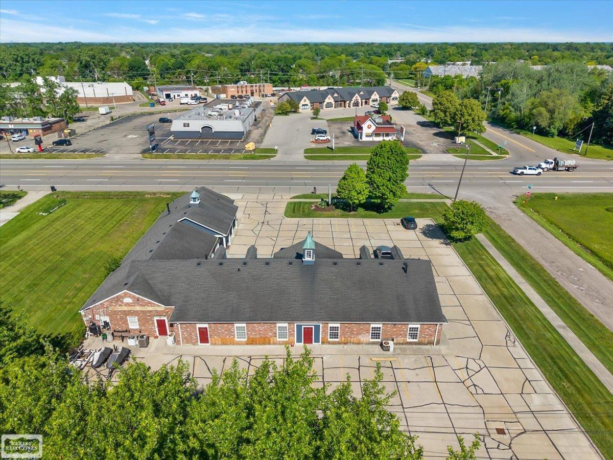 37244 S Groesbeck Highway, Clinton Twp, MI 48036 — Photo 11