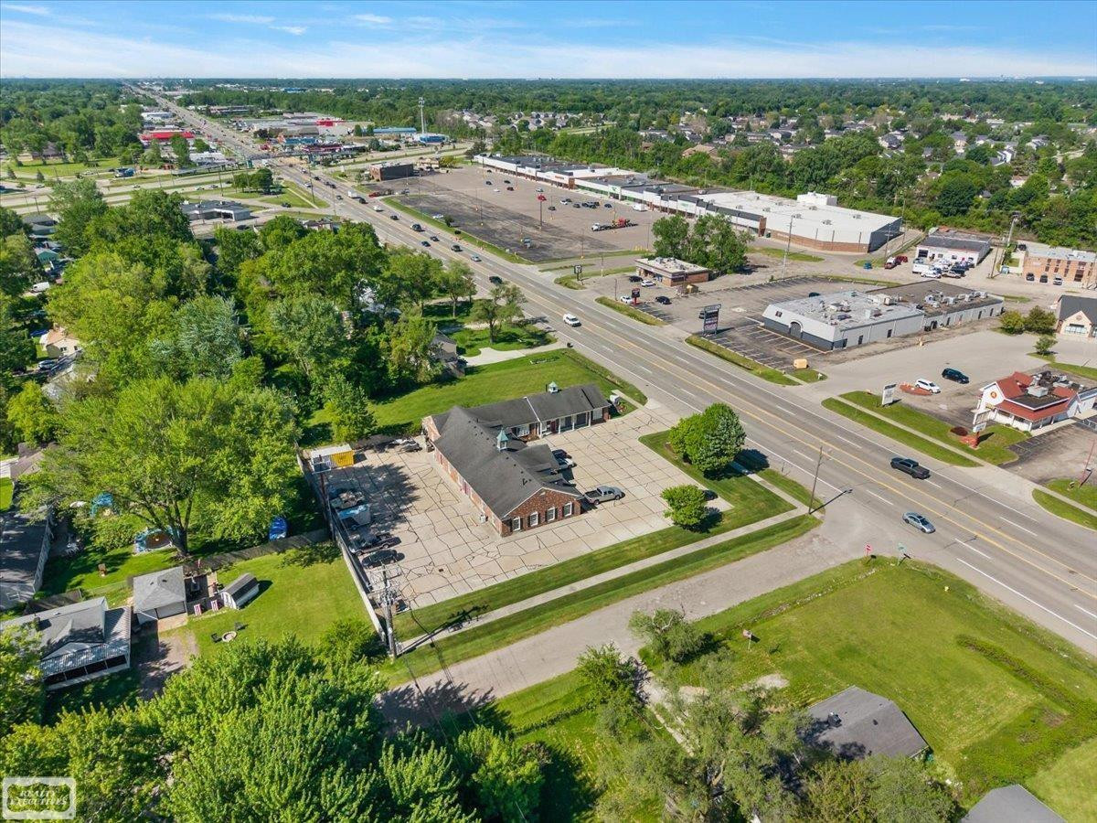 37244 S Groesbeck Highway, Clinton Twp, MI 48036 — Photo 13