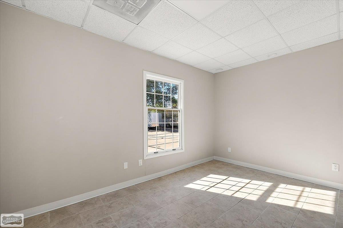 37244 S Groesbeck Highway, Clinton Twp, MI 48036 — Photo 92
