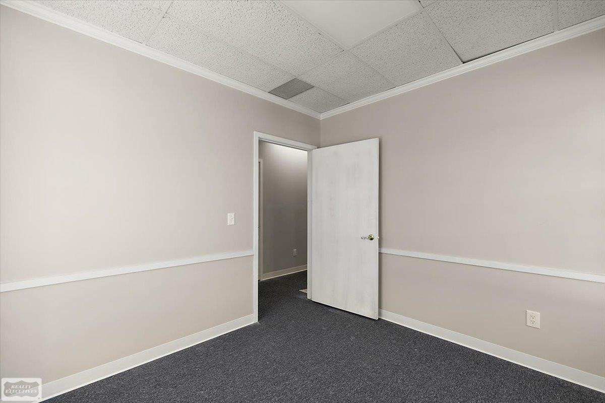 37244 S Groesbeck Highway, Clinton Twp, MI 48036 — Photo 96