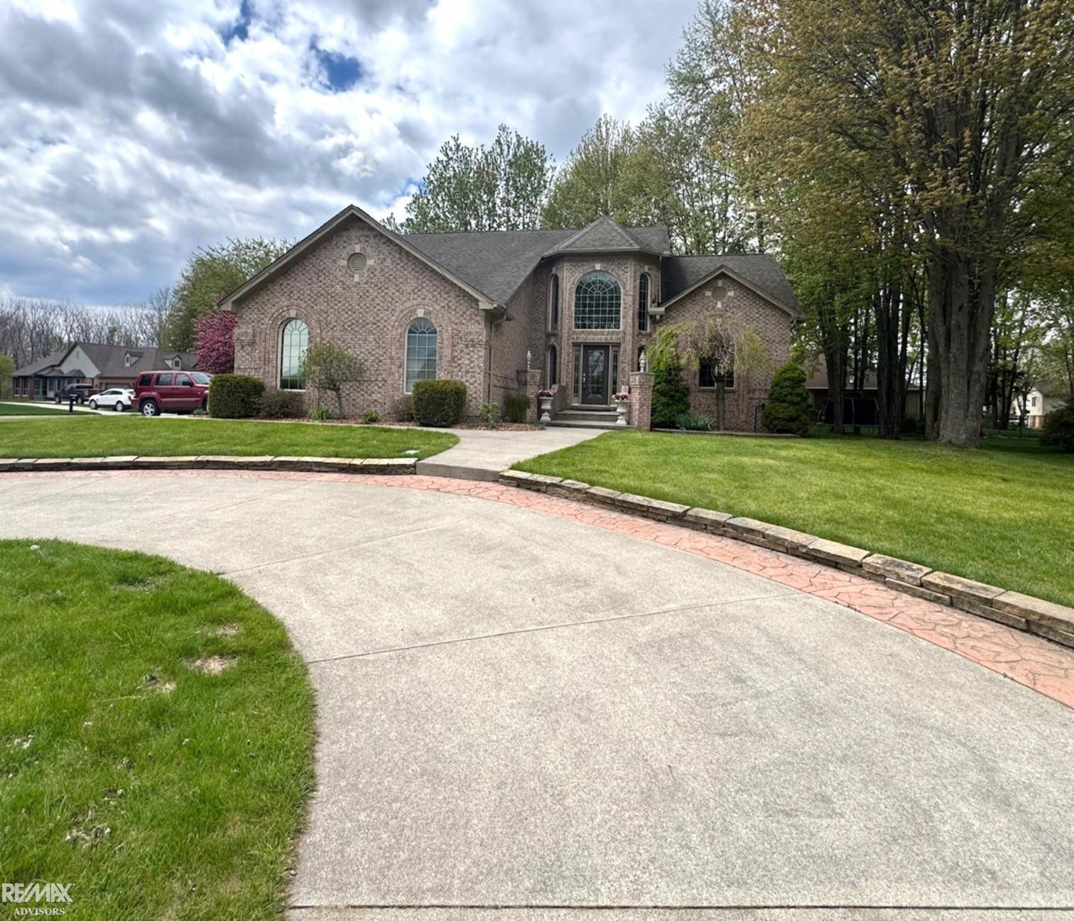 68135 Lake Angela Drive, Richmond, MI 48062 — Photo 3