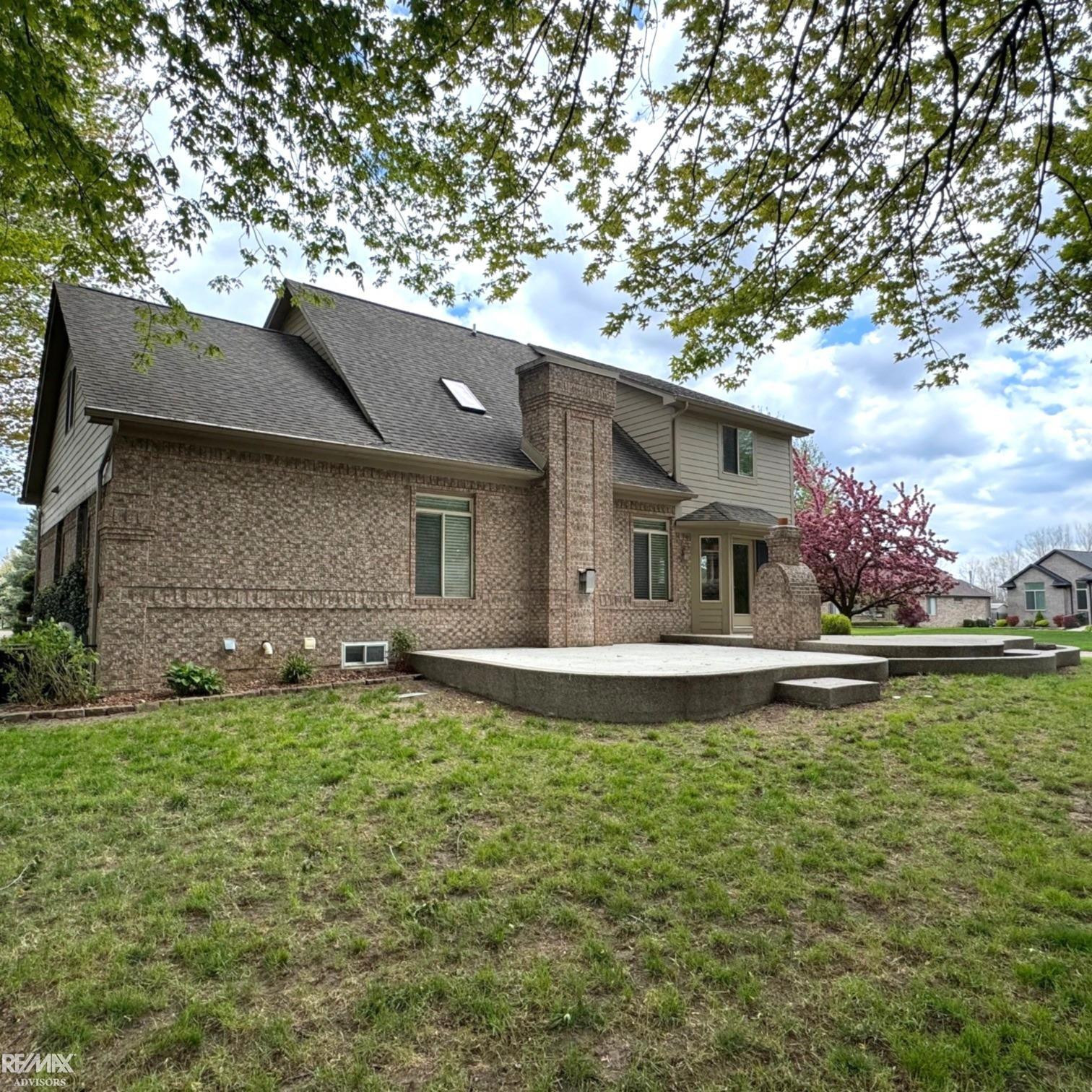 68135 Lake Angela Drive, Richmond, MI 48062 — Photo 32