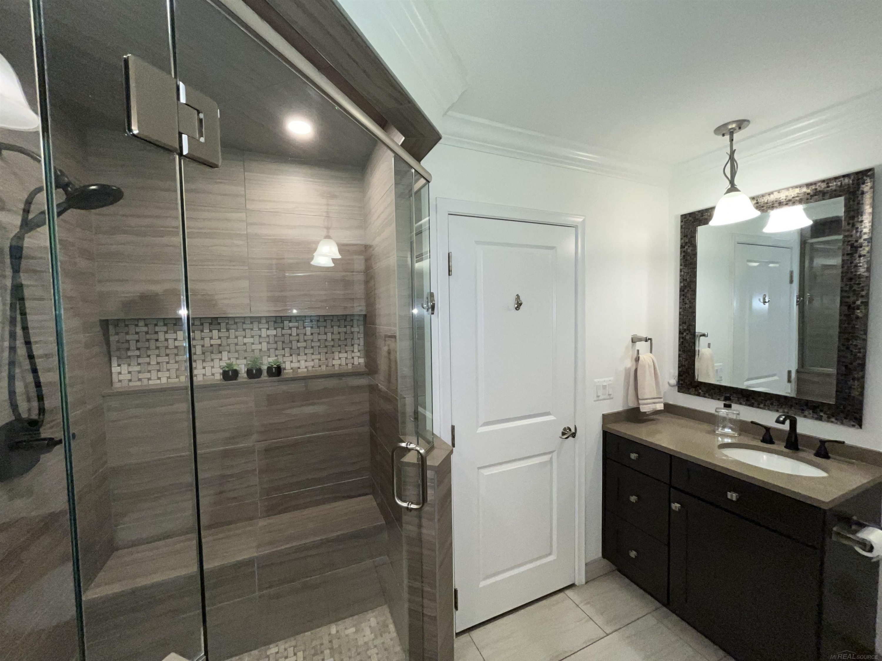 1750 Ledbury Drive, Bloomfield Hills, MI 48304 — Photo 10