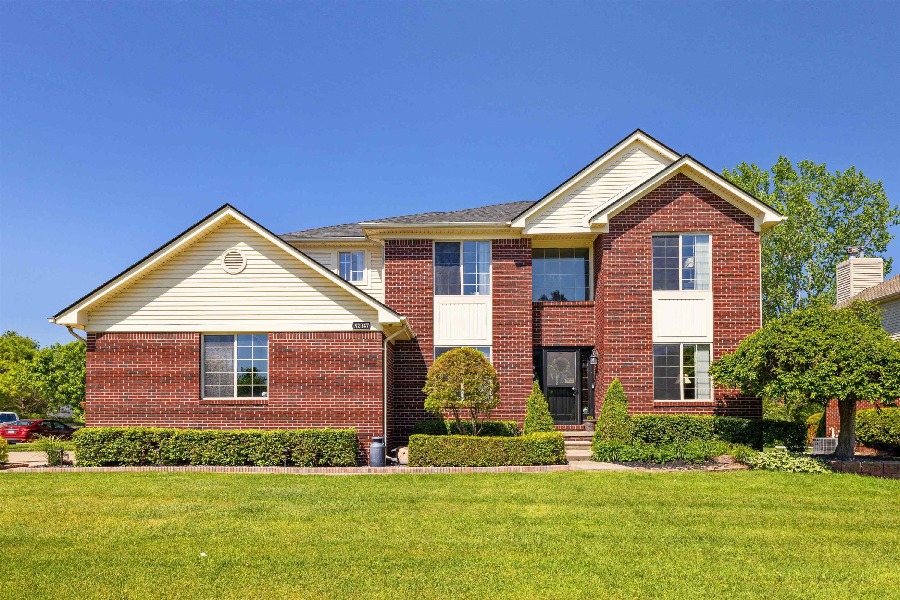 52047 Copper Creek Court, Chesterfield, MI 48047 — Photo 3