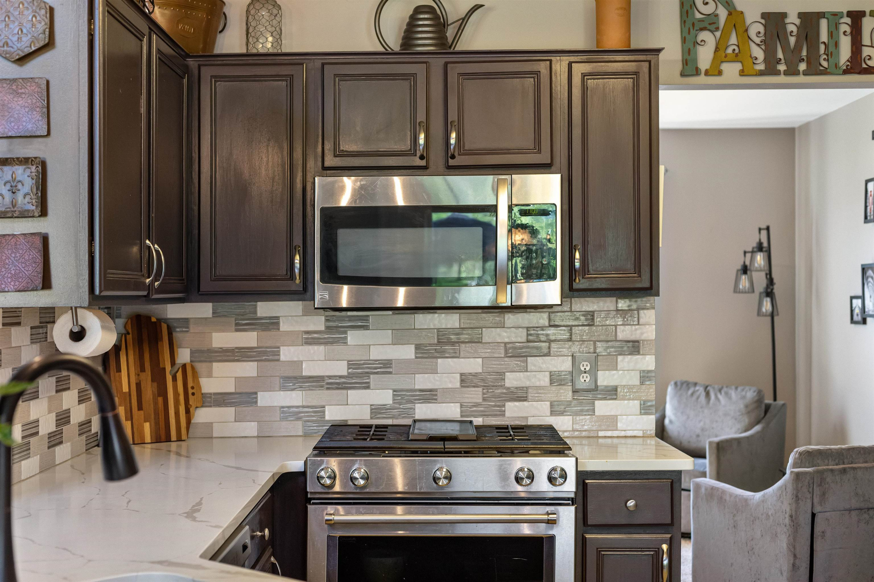 52047 Copper Creek Court, Chesterfield, MI 48047 — Photo 9