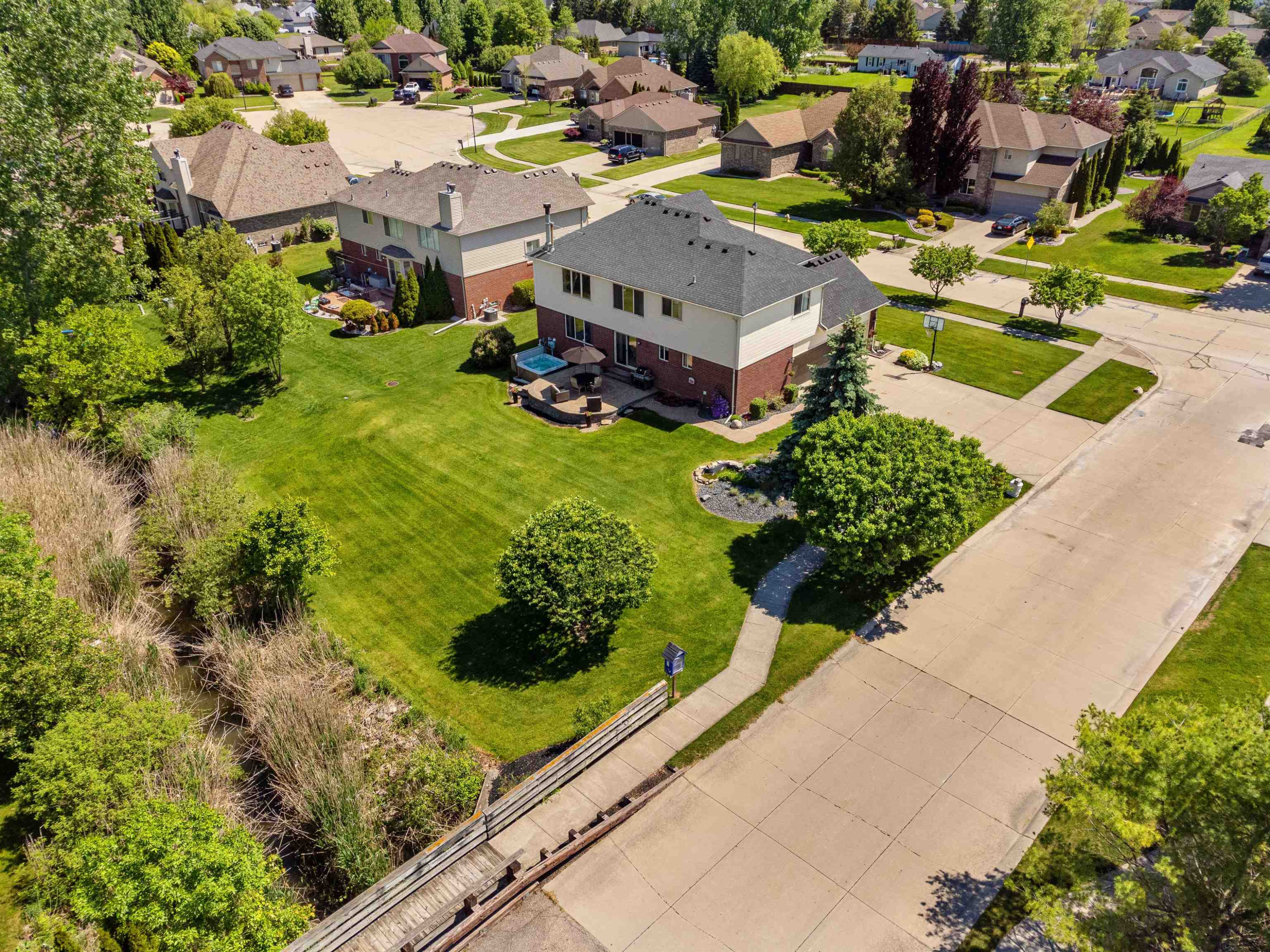 52047 Copper Creek Court, Chesterfield, MI 48047 — Photo 60