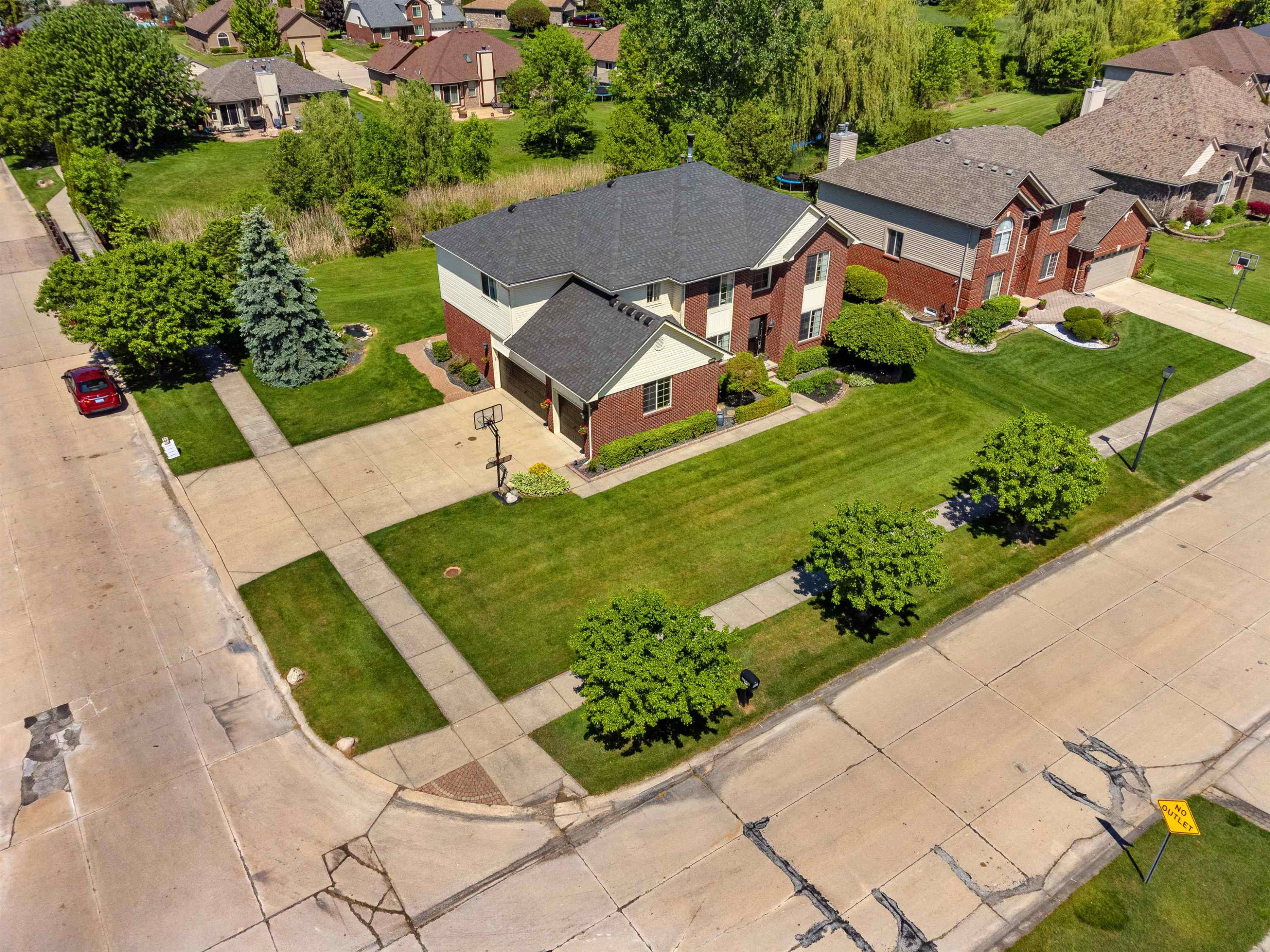 52047 Copper Creek Court, Chesterfield, MI 48047 — Photo 65