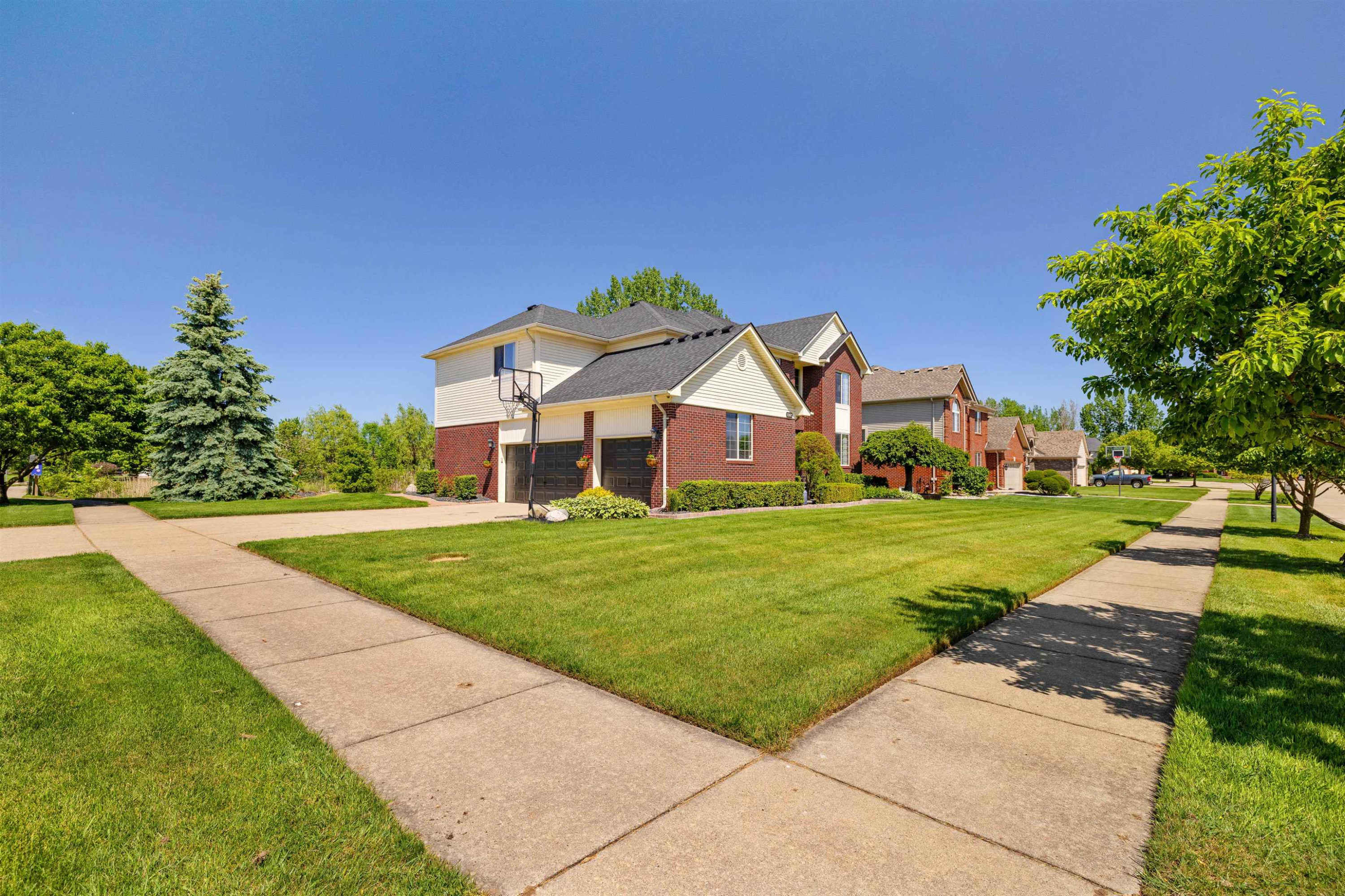 52047 Copper Creek Court, Chesterfield, MI 48047 — Photo 68